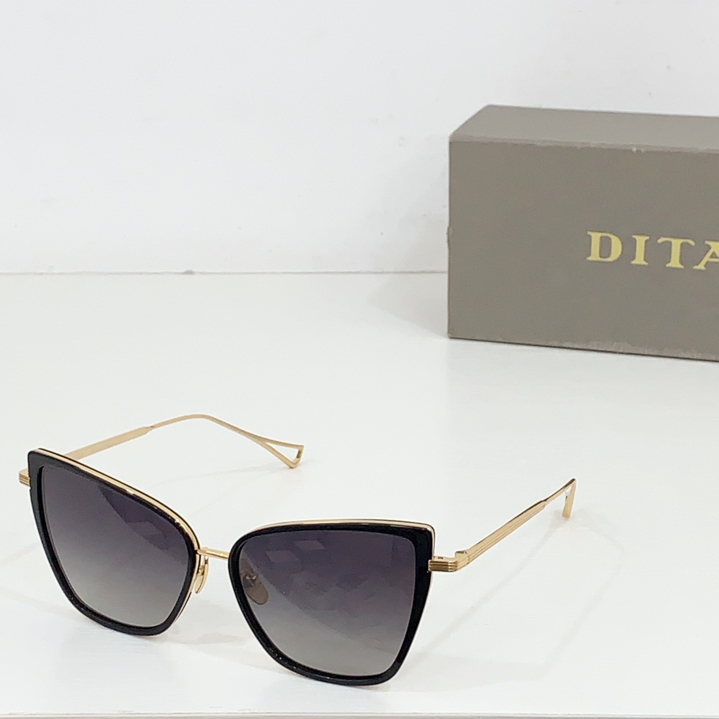 NO:247117,DITAMODELDLS932 SIZE52 port 20-139~~Pure titanium~~glasses sunglasses, glasses19860909DITAMODELDLS932 SIZE52口20-139~~纯钛~~眼镜墨镜太阳镜,眼镜,glasses