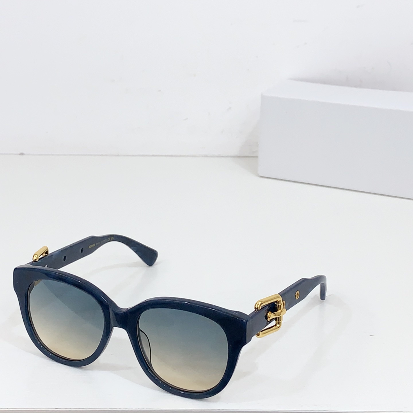 NO:247171,MOSCHINOMODEL:MOS143/SSIZE:54-Odd 19-Glasses Sunglasses Sunglasses, Glasses19860909MOSCHINOMODEL:MOS143/SSIZE:54口19-眼镜墨镜太阳镜,眼镜,glasses