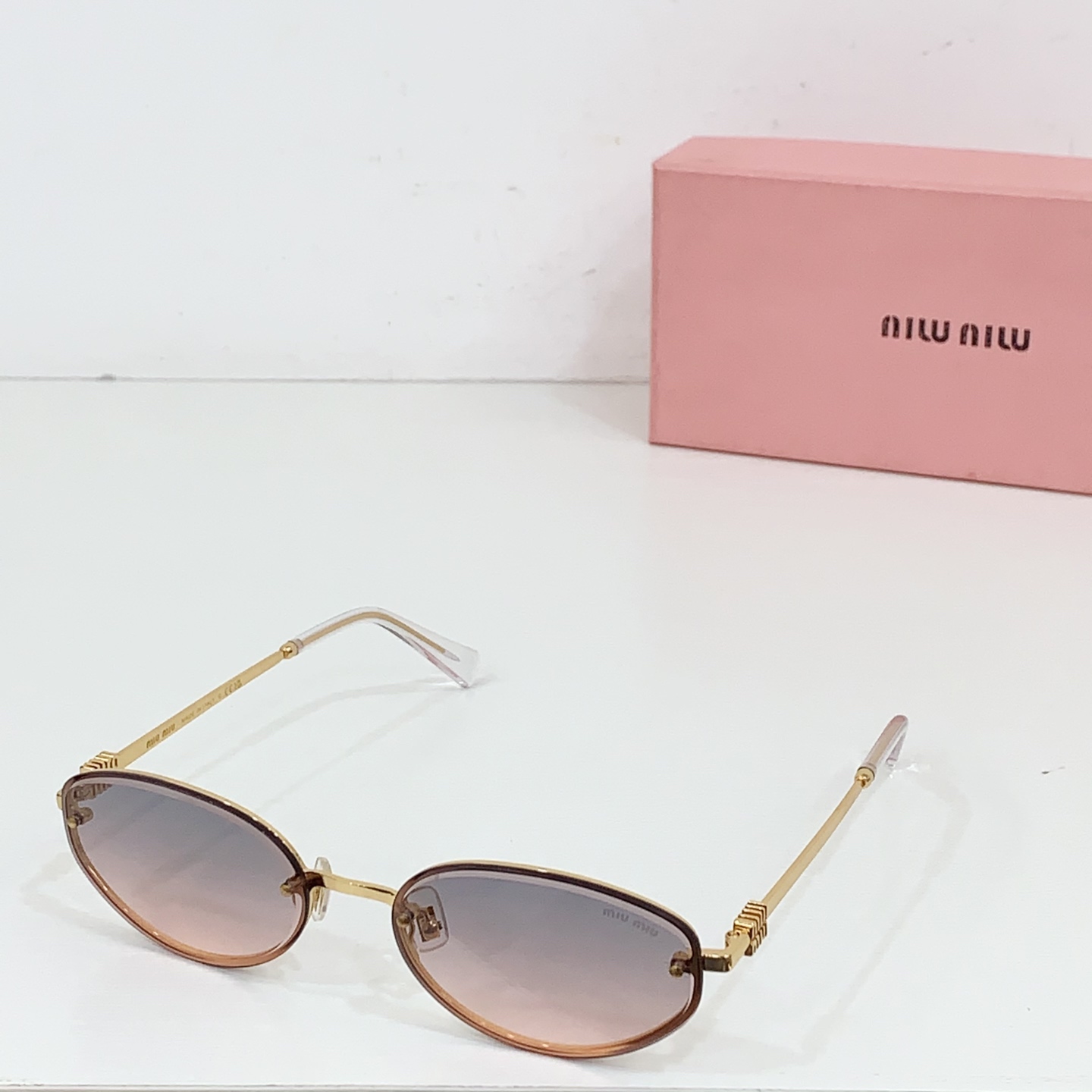 NO:247144,MIUMI*MODELMU 123AVSIZE58-18-142 glasses sunglasses sunglasses, glasses, miumiu19860909MIUMI*MODELMU 123AVSIZE58口18-142眼镜墨镜太阳镜,眼镜,miumiu,glasses