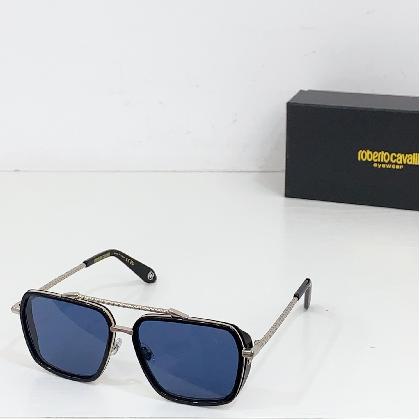 NO:247156,Roberto Cavalie* MODELSRC036M SIZE57 port 17- glasses sunglasses sunglasses, glasses19860909Roberto Cavalie* MODELSRC036M SIZE57口17- 眼镜墨镜太阳镜,眼镜,glasses