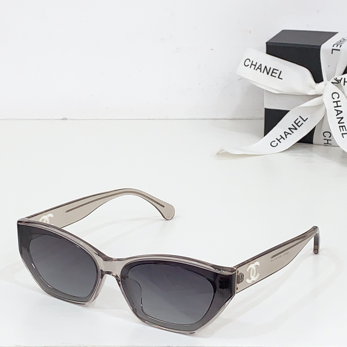 NO:248491,Chane* MODELCH6077S SIZE:66-15- Glasses Sunglasses Sunglasses Sunglasses Sunglasses, Swimsuits, Swimsuits, Bikinis Glasses, Chanel, Swimsuits, Bikinis19860909Chane* MODELCH6077S SIZE:66-15- 眼镜墨镜太阳镜眼镜墨镜太阳镜,泳衣，泳裤，比基尼眼镜,chanel,swimsuits,bikinis,glasses