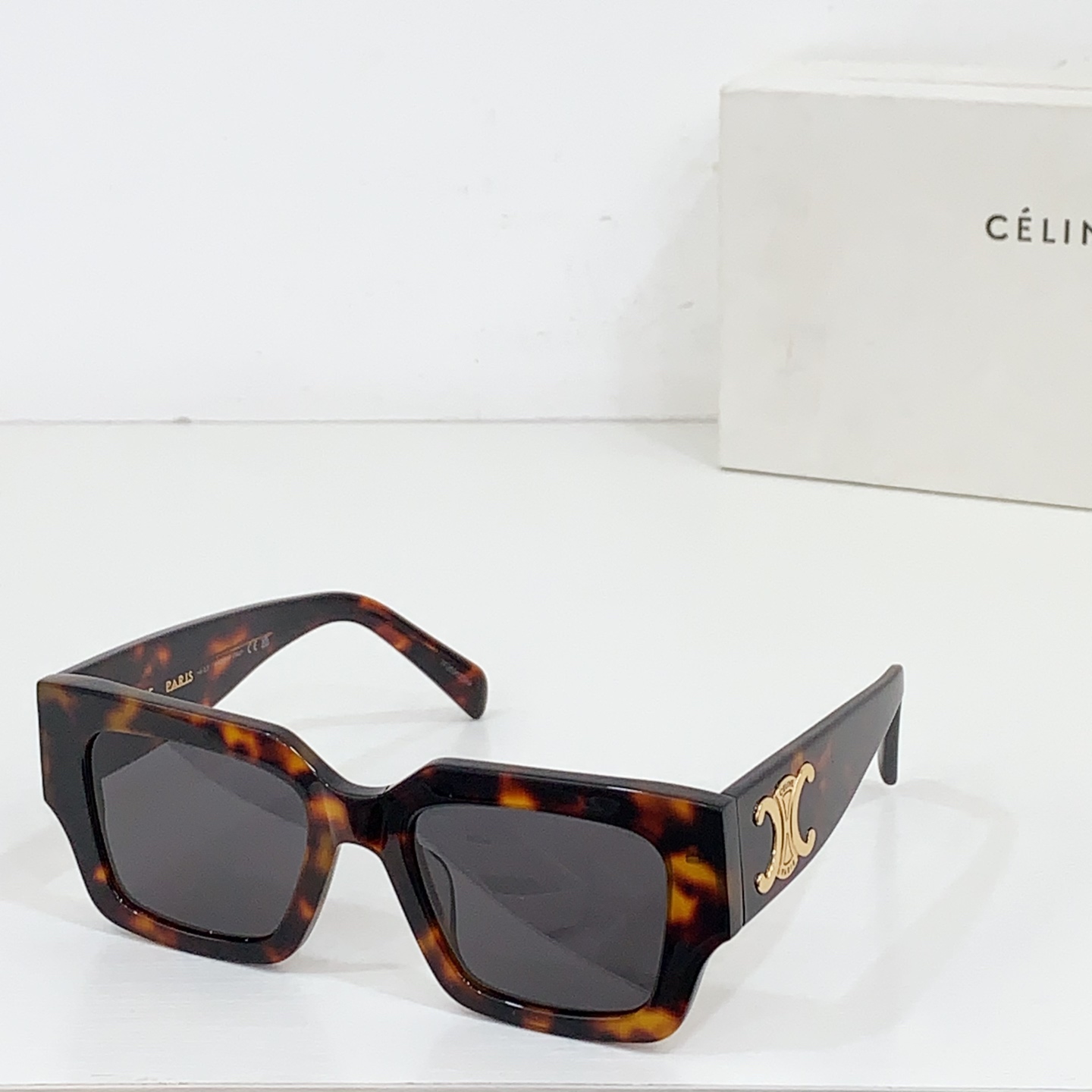 NO:248309,CELIN* Arc de Triomphe MODCL40499 SIZE52-21- Invincible cool iii that covers the face Glasses Sunglasses Sunglasses Sunglasses Sunglasses Sunglasses Sunglasses, Swimsuits, Swimsuits, Bikinis Glasses, christian louboutin, celine, swimsuits, bikinis19860909CELIN* 凯旋门 MODCL40499 SIZE52-21- 无敌遮脸的酷酷iii咯 眼镜墨镜太阳镜眼镜墨镜太阳镜,泳衣，泳裤，比基尼眼镜,christian louboutin,celine,swimsuits,bikinis,glasses