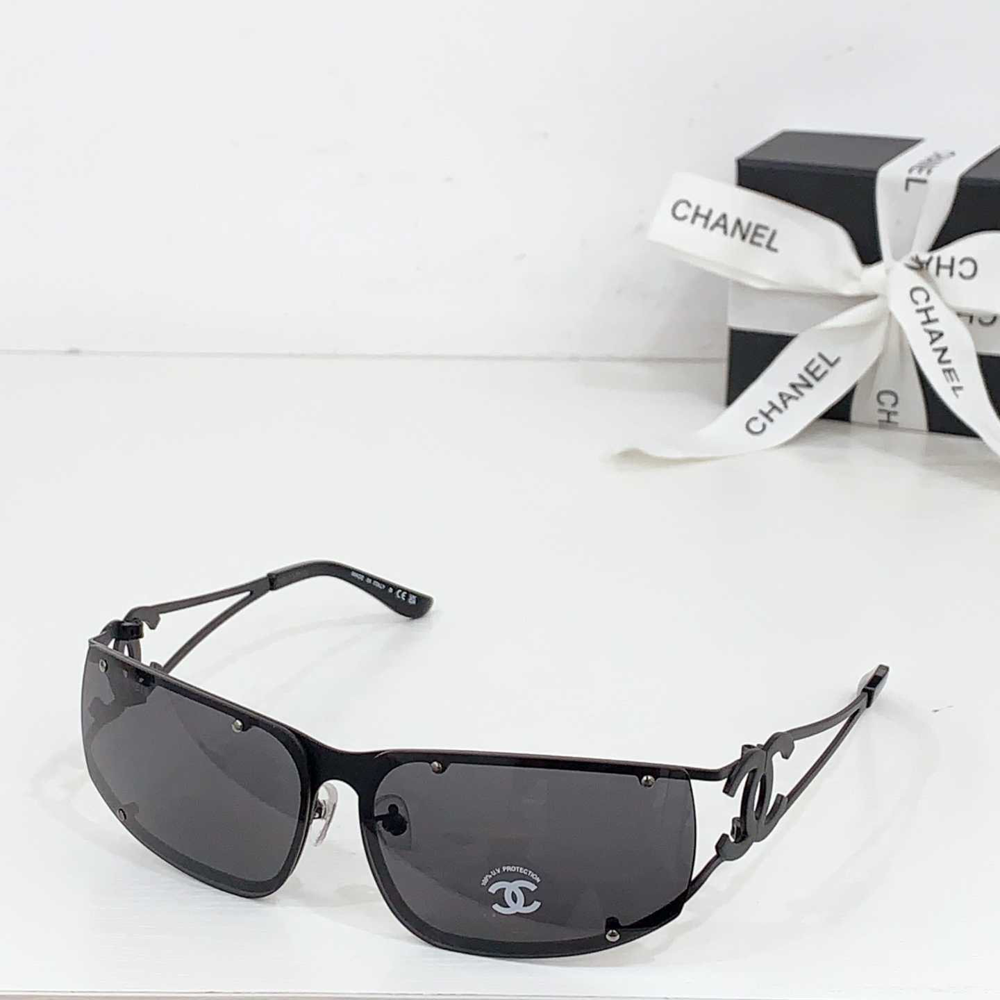 NO:248314,CHANE* MOD SIZE64-mouth 11- y2k hot girl sunglasses come, big frame goggles huge face slimming, headband is also very suitable, glasses, sunglasses, sunglasses, sunglasses, sunglasses, sunglasses, swimsuits, swimming trunks, bikini glasses, chanel, swimsuits, bikinis19860909CHANE* MOD  SIZE64口11- y2k辣妹墨镜来囖 大框风镜巨瘦脸 当发箍也非常合适 眼镜墨镜太阳镜眼镜墨镜太阳镜,泳衣，泳裤，比基尼眼镜,chanel,swimsuits,bikinis,glasses