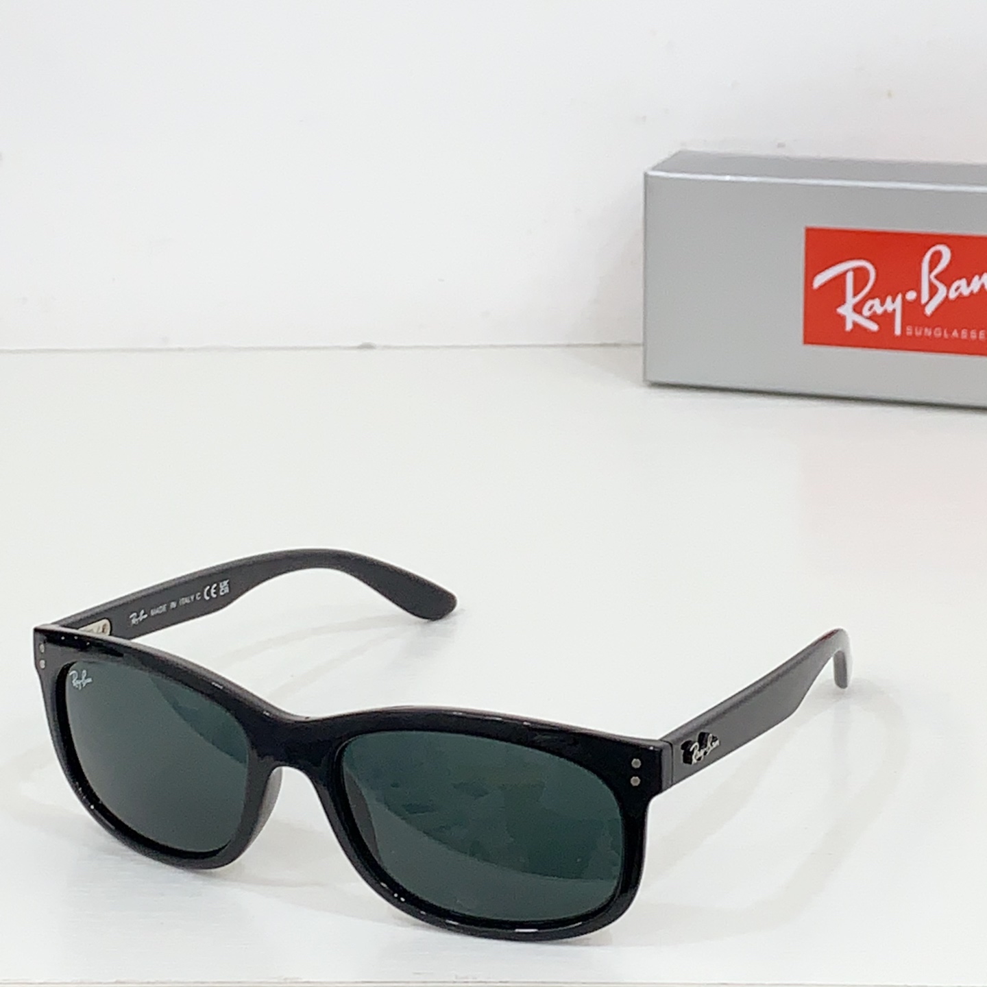 NO:248327,Rayban MODELRB2389 SIZE57-mouth 19 glasses sunglasses sunglasses sunglasses, swimsuits, swimming trunks, bikini glasses, swimsuits, swimsuits, bikinis19860909Rayban MODELRB2389 SIZE57口19 眼镜墨镜太阳镜眼镜墨镜太阳镜,泳衣，泳裤，比基尼眼镜,swimsuits,bikinis,glasses