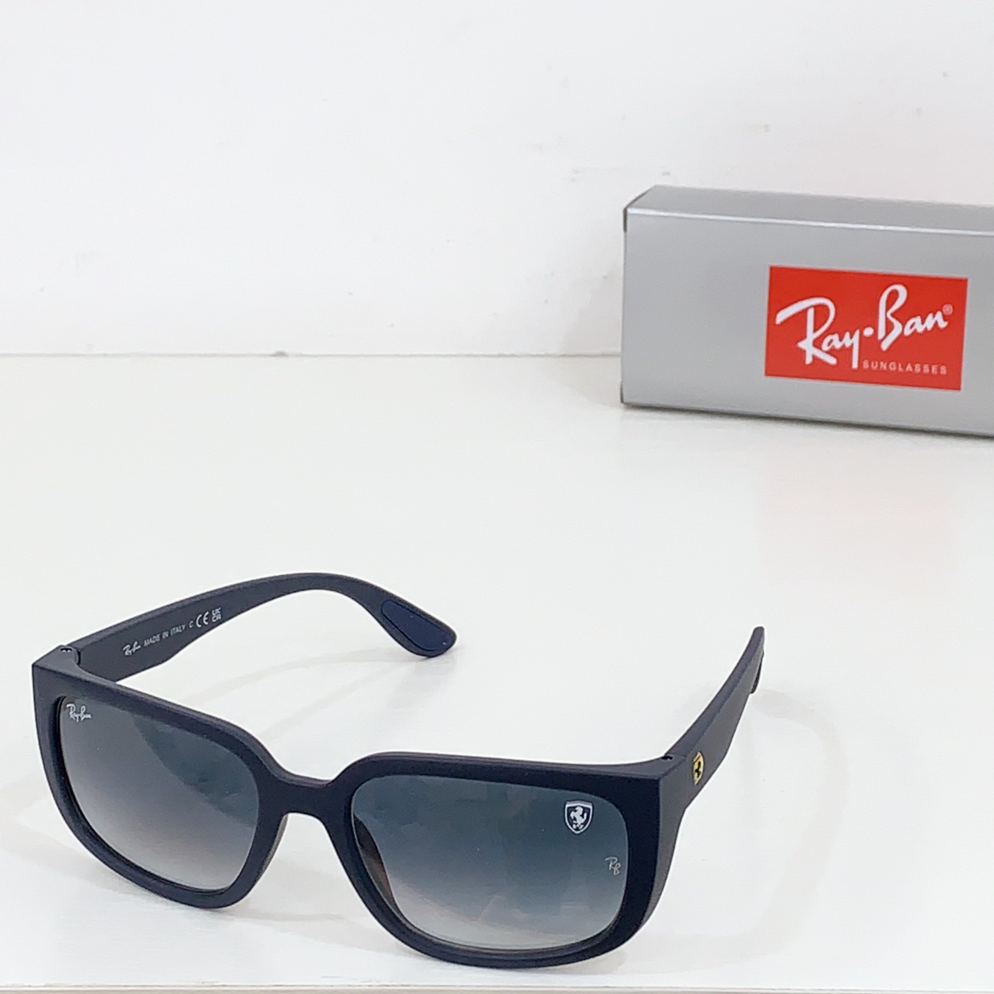 NO:248516,Rayban MODELRB4443 SIZE57 mouth 19-glasses sunglasses sunglasses sunglasses, swimsuits, swimming trunks, bikini glasses, swimsuits, swimsuits, bikinis19860909Rayban MODELRB4443 SIZE57口19-眼镜墨镜太阳镜眼镜墨镜太阳镜,泳衣，泳裤，比基尼眼镜,swimsuits,bikinis,glasses