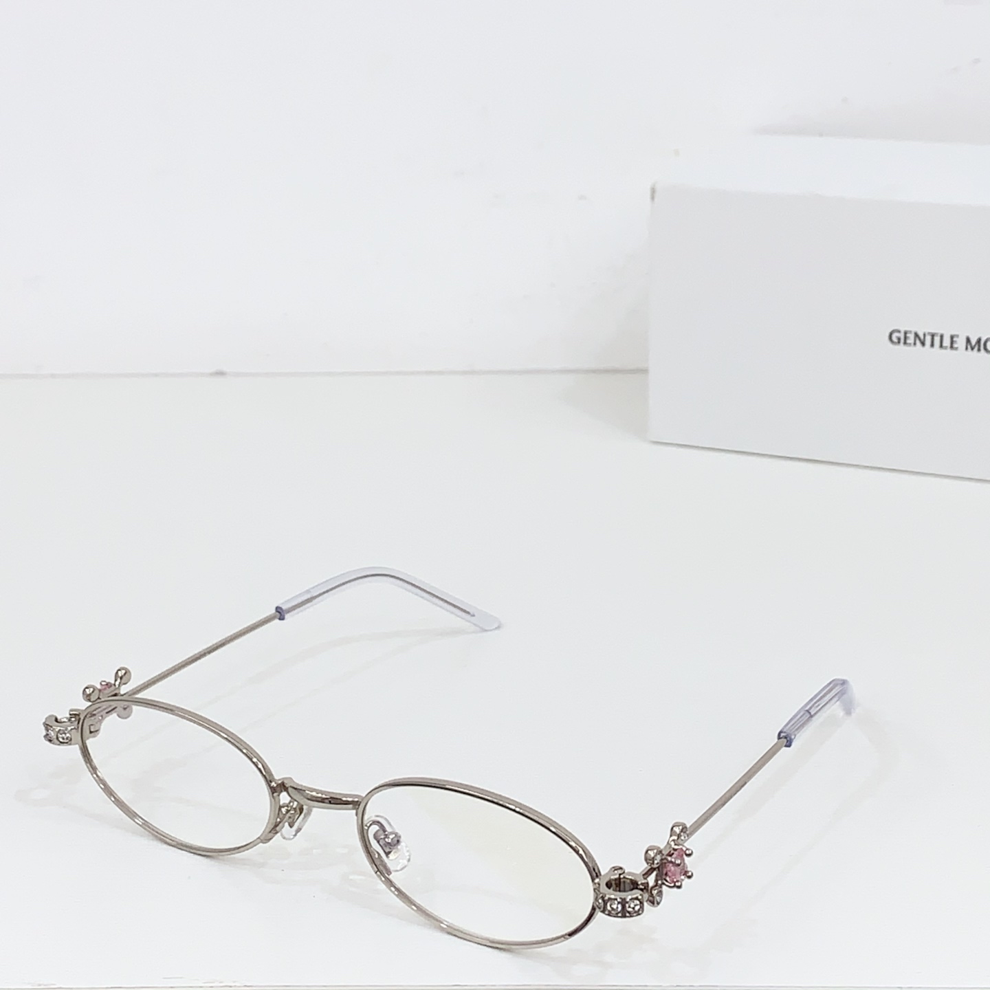 NO:248552,GENTLE MONSTE* MODEL:CARAT SIZE55 20-151. Glasses sunglasses sunglasses sunglasses, swimsuits, swimming trunks, bikini glasses, swimsuits, swimsuits, bikinis19860909GENTLE MONSTE* MODEL:CARAT SIZE55口20-151. 眼镜墨镜太阳镜眼镜墨镜太阳镜,泳衣，泳裤，比基尼眼镜,swimsuits,bikinis,glasses