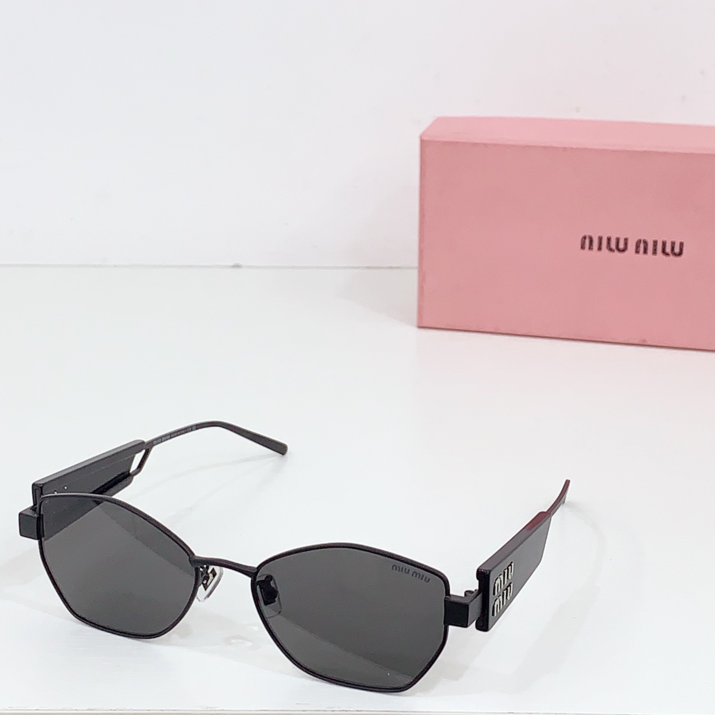 NO:249188,MIUMI* MODELSMU66WS SIZE55 port 18- glasses sunglasses sunglasses, glasses, miumiu19860909MIUMI* MODELSMU66WS SIZE55口18- 眼镜墨镜太阳镜,眼镜,miumiu,glasses