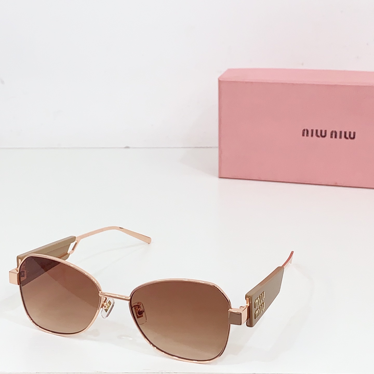 NO:249194,MOD: SMU67WS Size55-port 18 glasses sunglasses sunglasses, glasses19860909MOD :SMU67WS Size55口18 眼镜墨镜太阳镜,眼镜,glasses