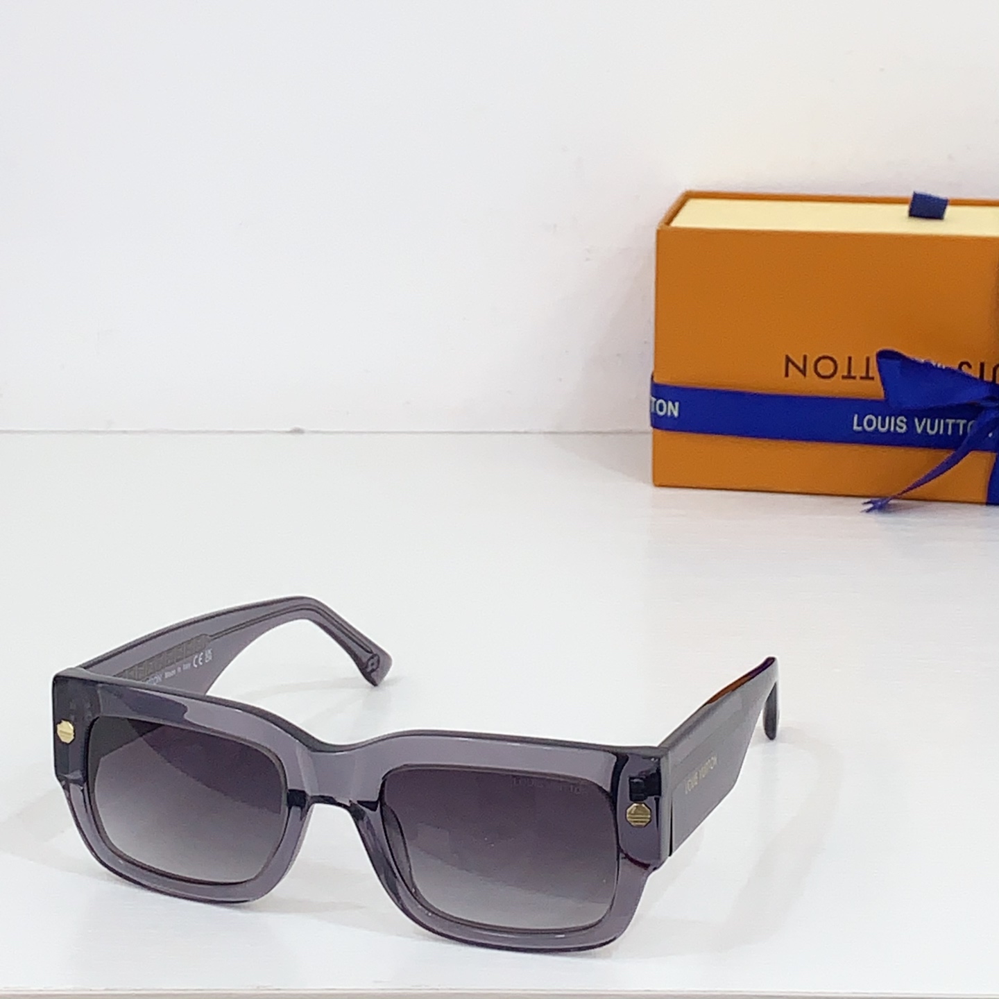 NO:251216,LOUIS VUITTON MODLV Z1973 Size52-port 22 glasses sunglasses sunglasses, glasses, louis vuitton, louis vuitton19860909LOUIS VUITTON MODLV Z1973 Size52口22 眼镜墨镜太阳镜,眼镜,louis vuitton,louis vuitton,glasses