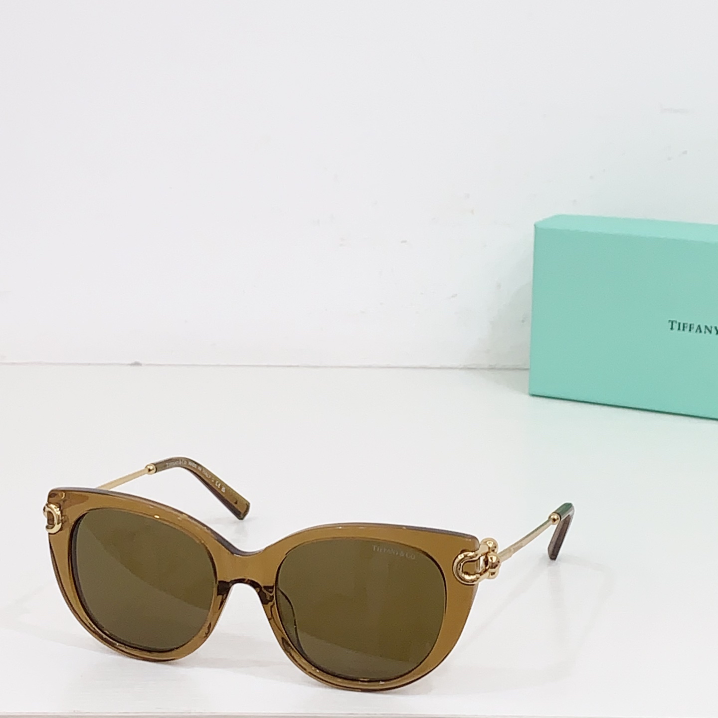 NO:252015,TIFFANY&Co. MODELTF4232U SIZE52 port 19- glasses sunglasses sunglasses, glasses, tom ford19860909TIFFANY&Co. MODELTF4232U SIZE52口19- 眼镜墨镜太阳镜,眼镜,tom ford,glasses