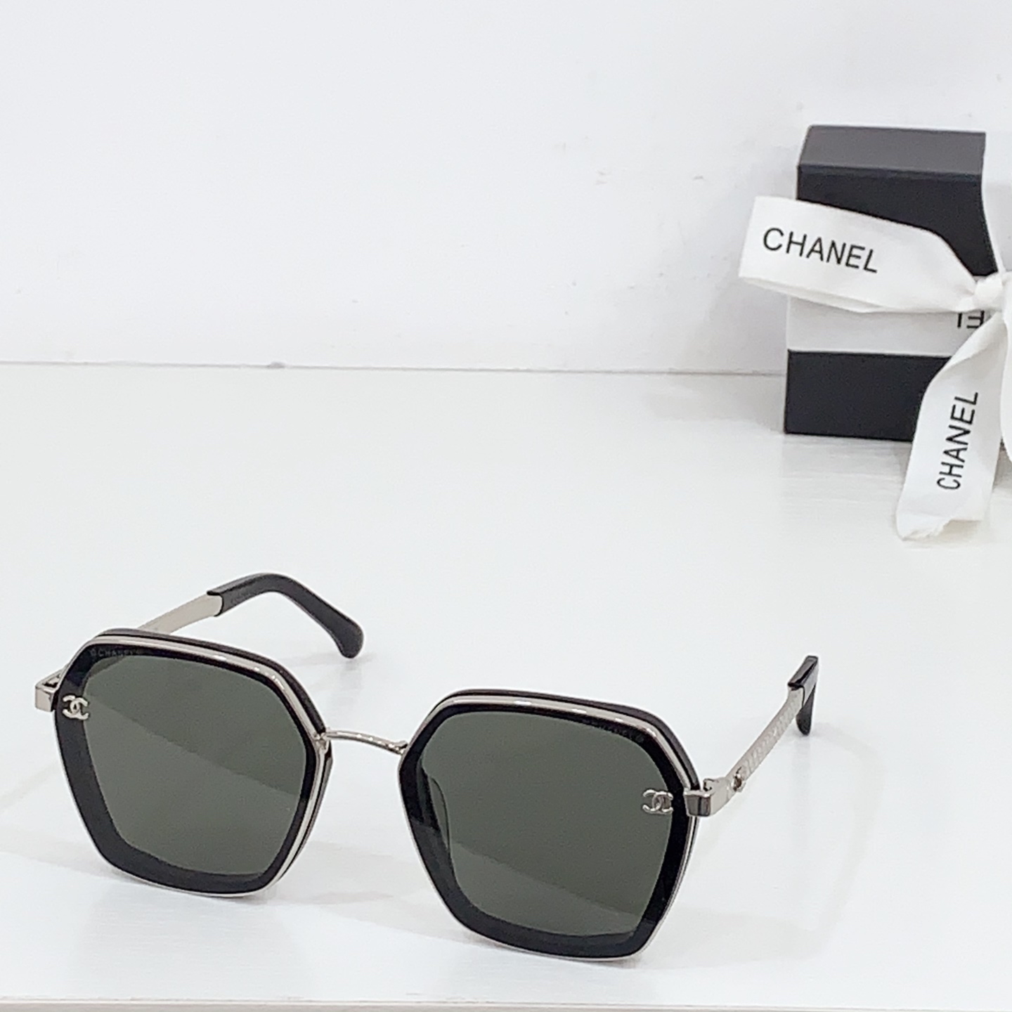 NO:251945,CHANEL MOD:CH7402 Size:62-Odd 16-Glasses, Sunglasses, Sunglasses, Chanel19860909CHANEL MOD:CH7402 Size:62口16- 眼镜墨镜太阳镜,眼镜,chanel,glasses
