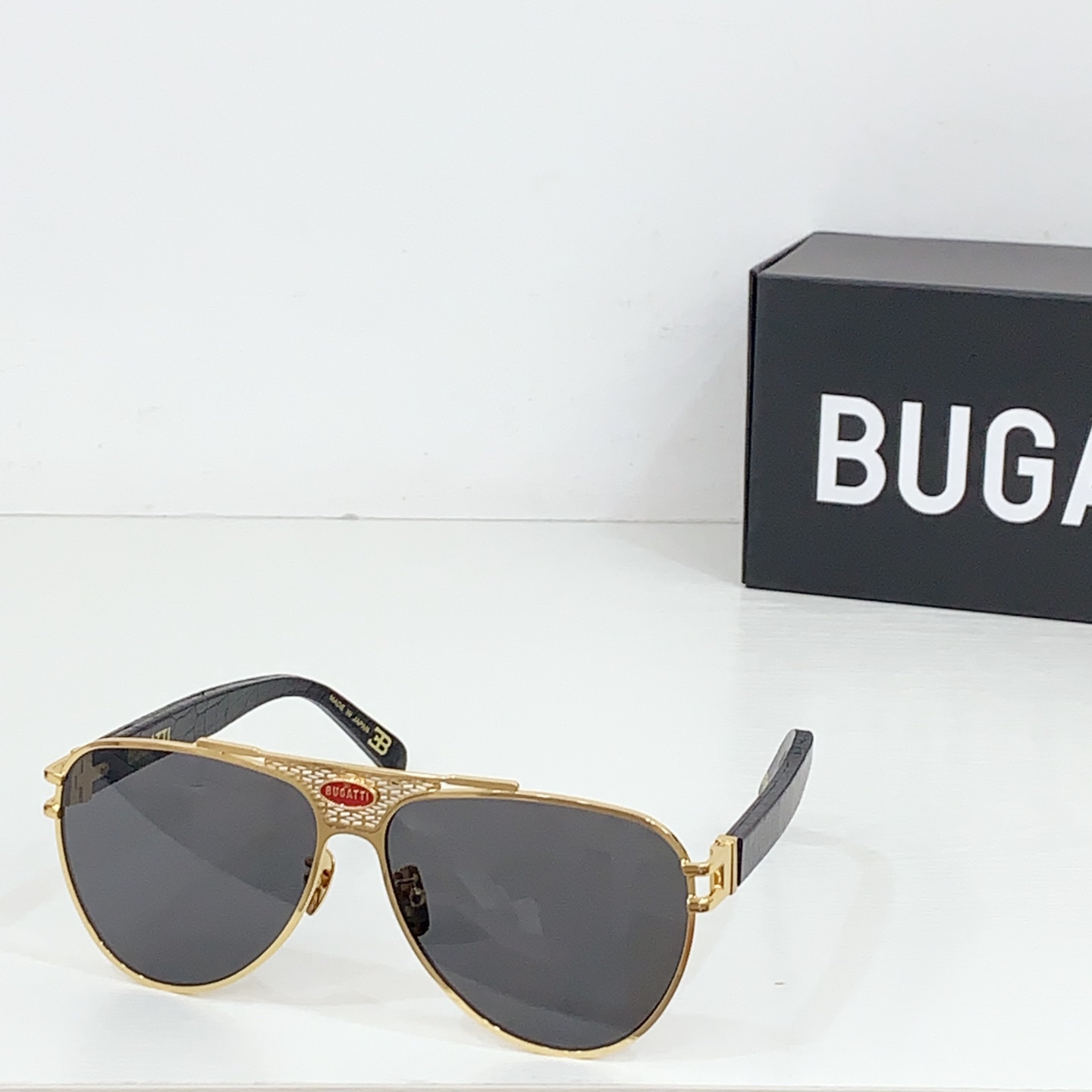 NO:251959,BUGATTIMODEL:11SIZE63 15-147. Glasses, sunglasses, glasses19860909BUGATTIMODEL:11SIZE63口15-147.眼镜墨镜太阳镜,眼镜,glasses