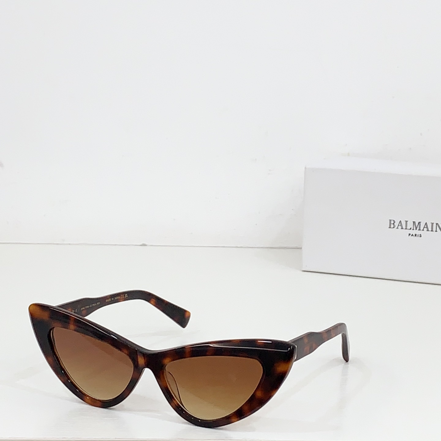 NO:251978,BALMAIN MODELJolie-159A SIZE59 21-glasses sunglasses, glasses, balmain, balmain19860909BALMAIN 巴尔曼MODELJolie-159A SIZE59口21-眼镜墨镜太阳镜,眼镜,balmain,balmain,glasses