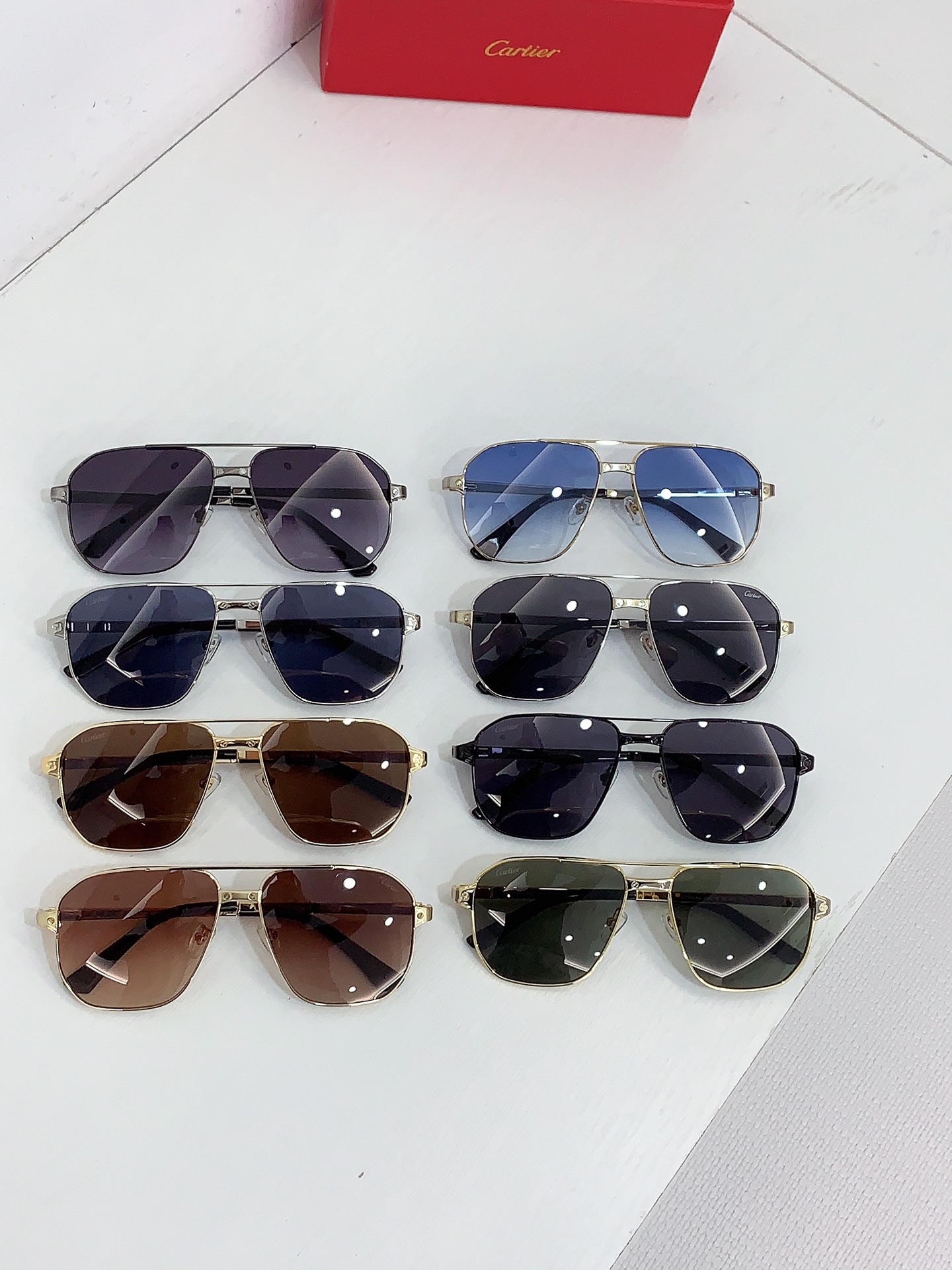 Foto de todos los colores Modelo: CT0424S