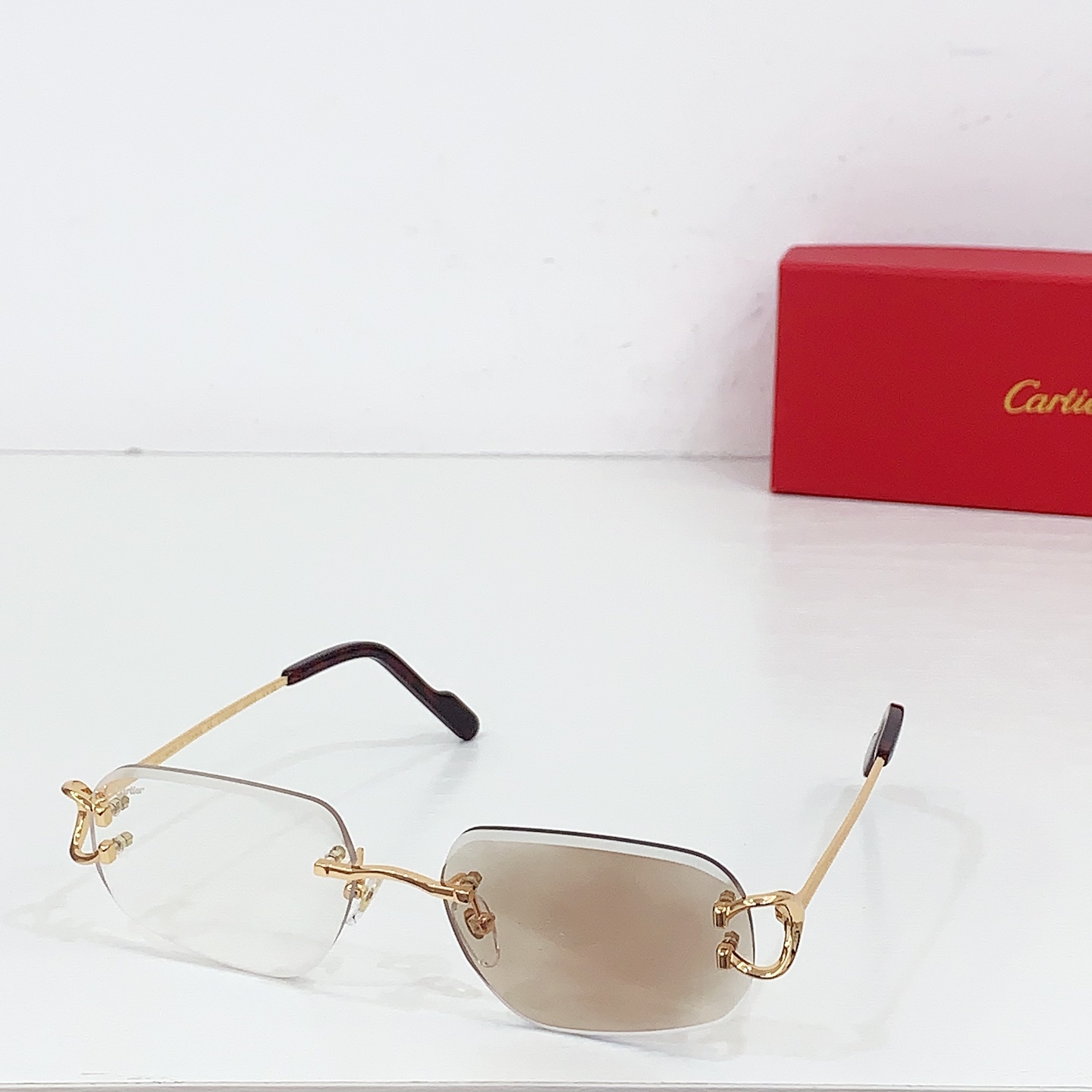 Cartie* Modelo: CT0598S 🉐185