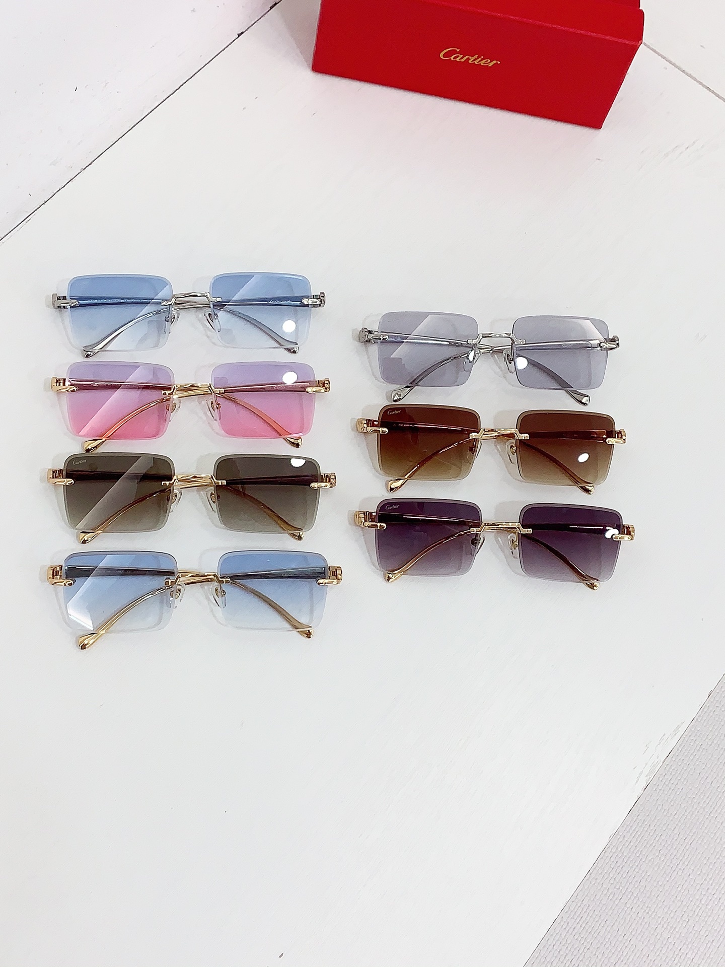 Cartie* Modelo: CT0058O
