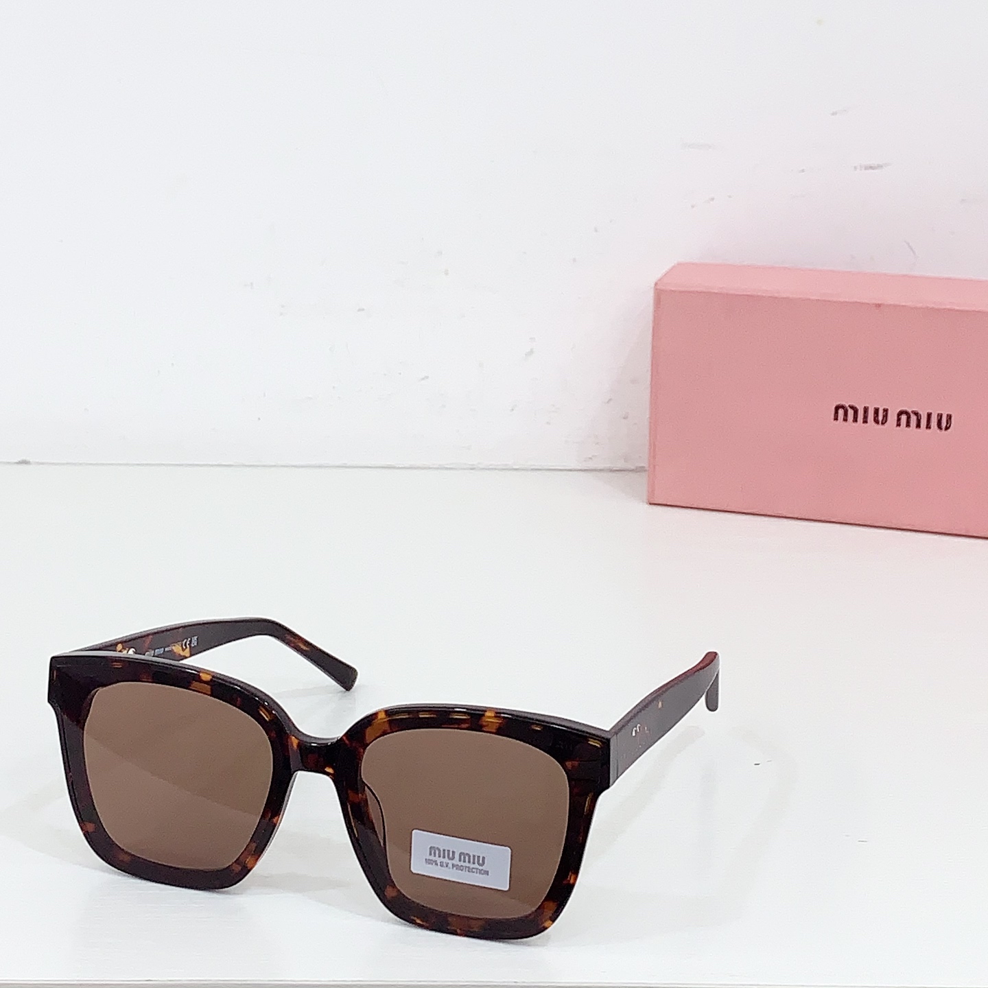 MIU MI* Modelo: SMU 107Z Talla: 55口17-147 🉐150