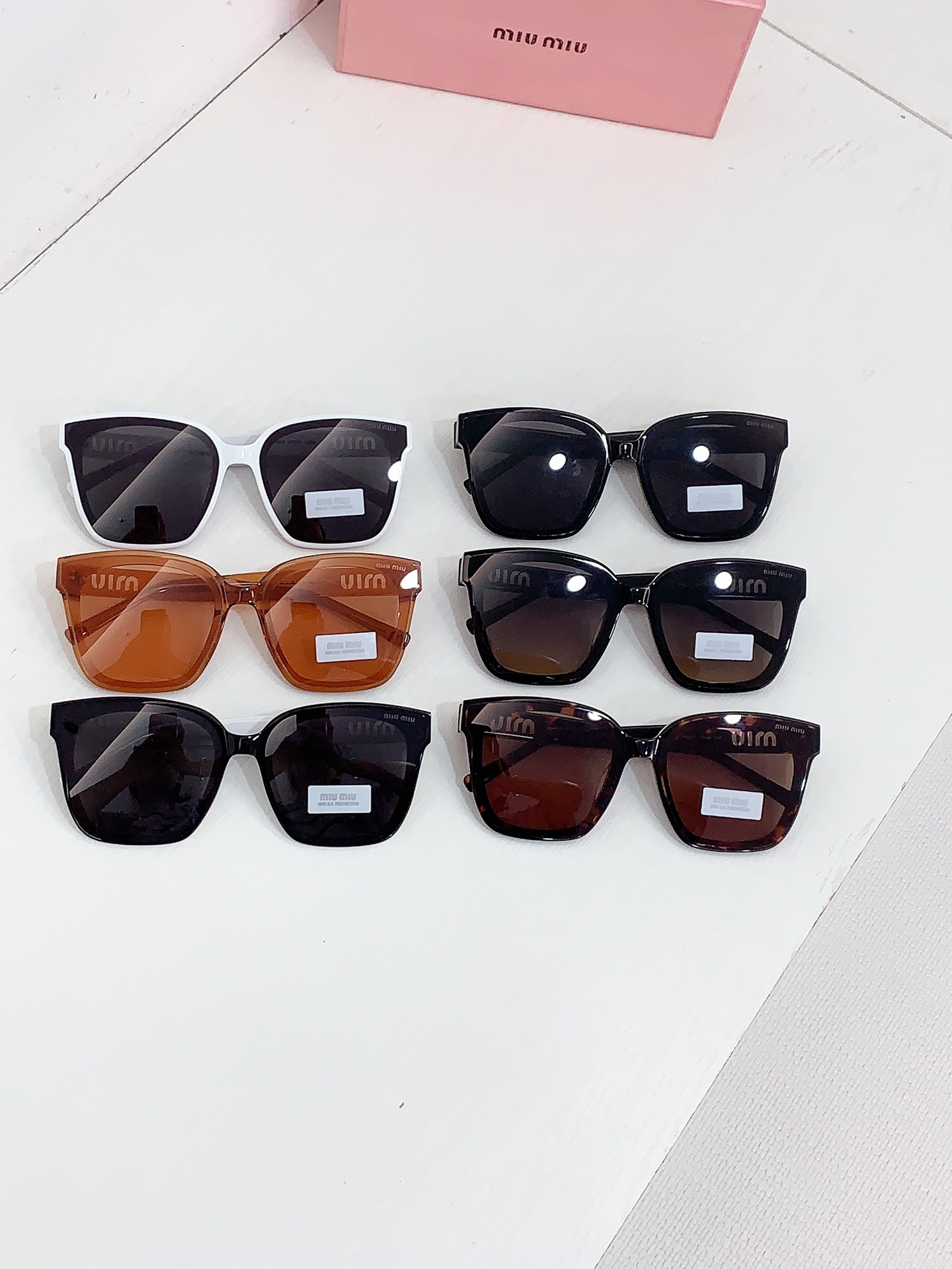 Foto de todos los colores Modelo: SMU 107Z