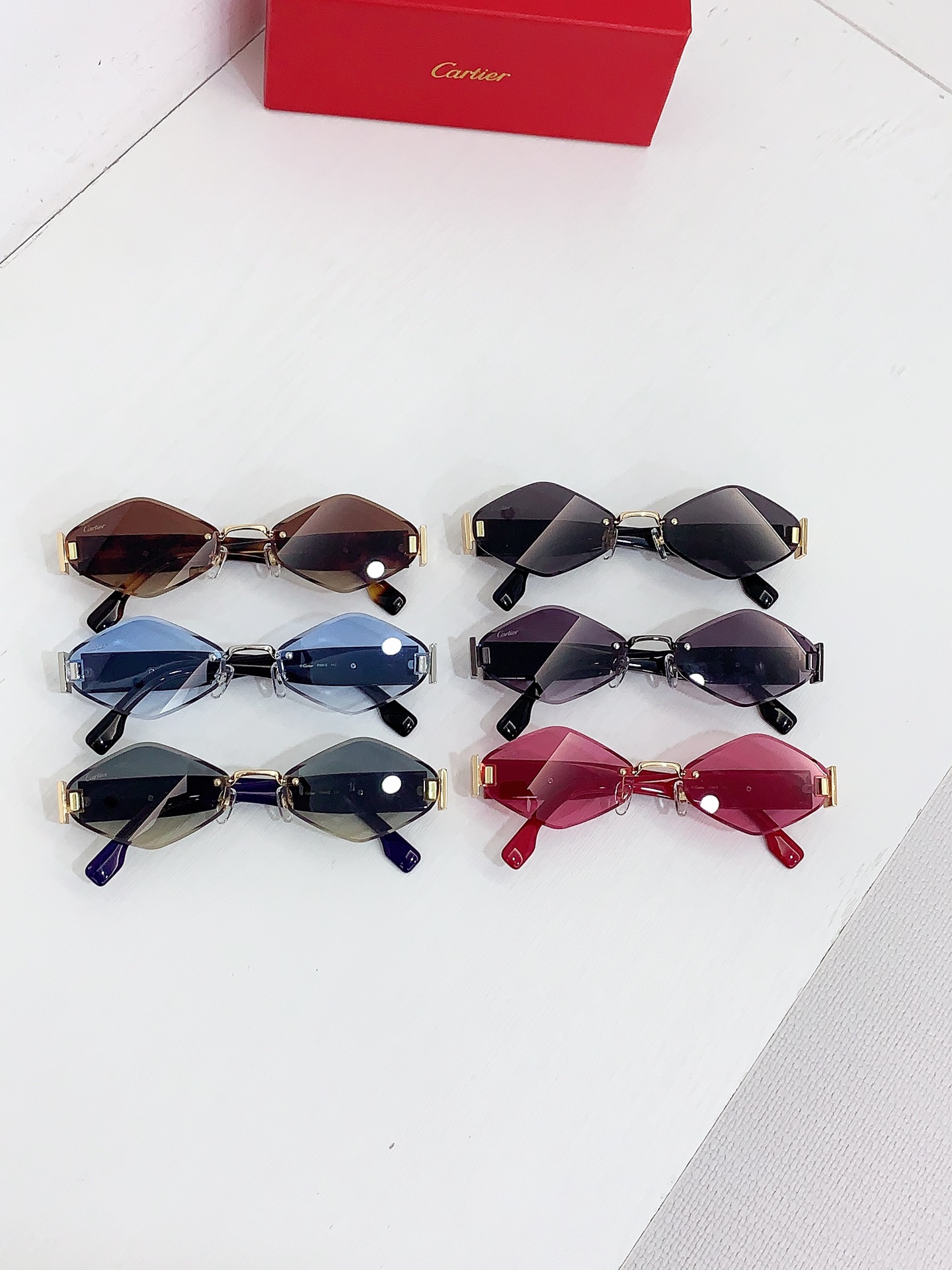 Imagen de todos los colores Modelo: CT0638S
