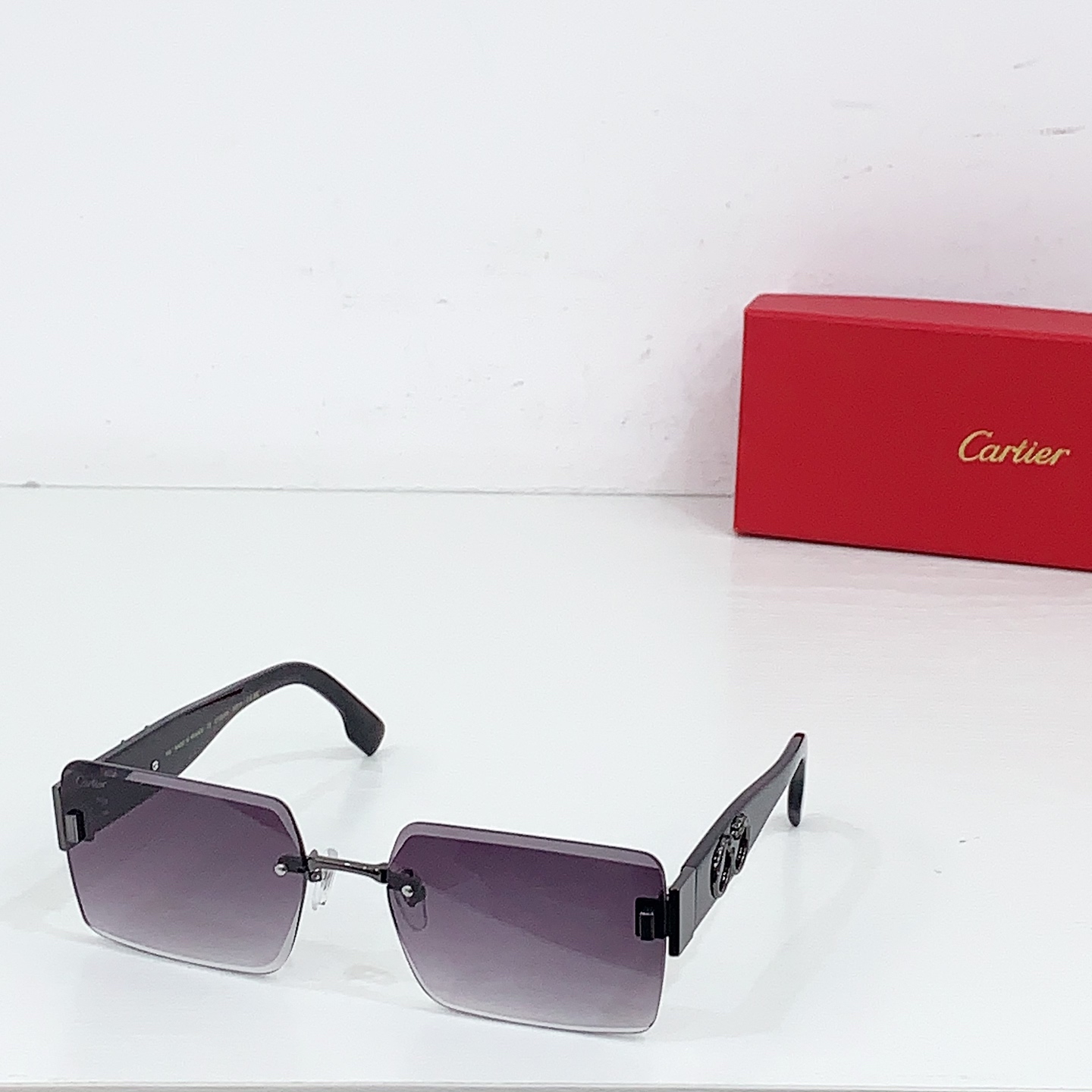 Cartie* Modelo: CT0636S Tamaño: 56口16-145 🉐150