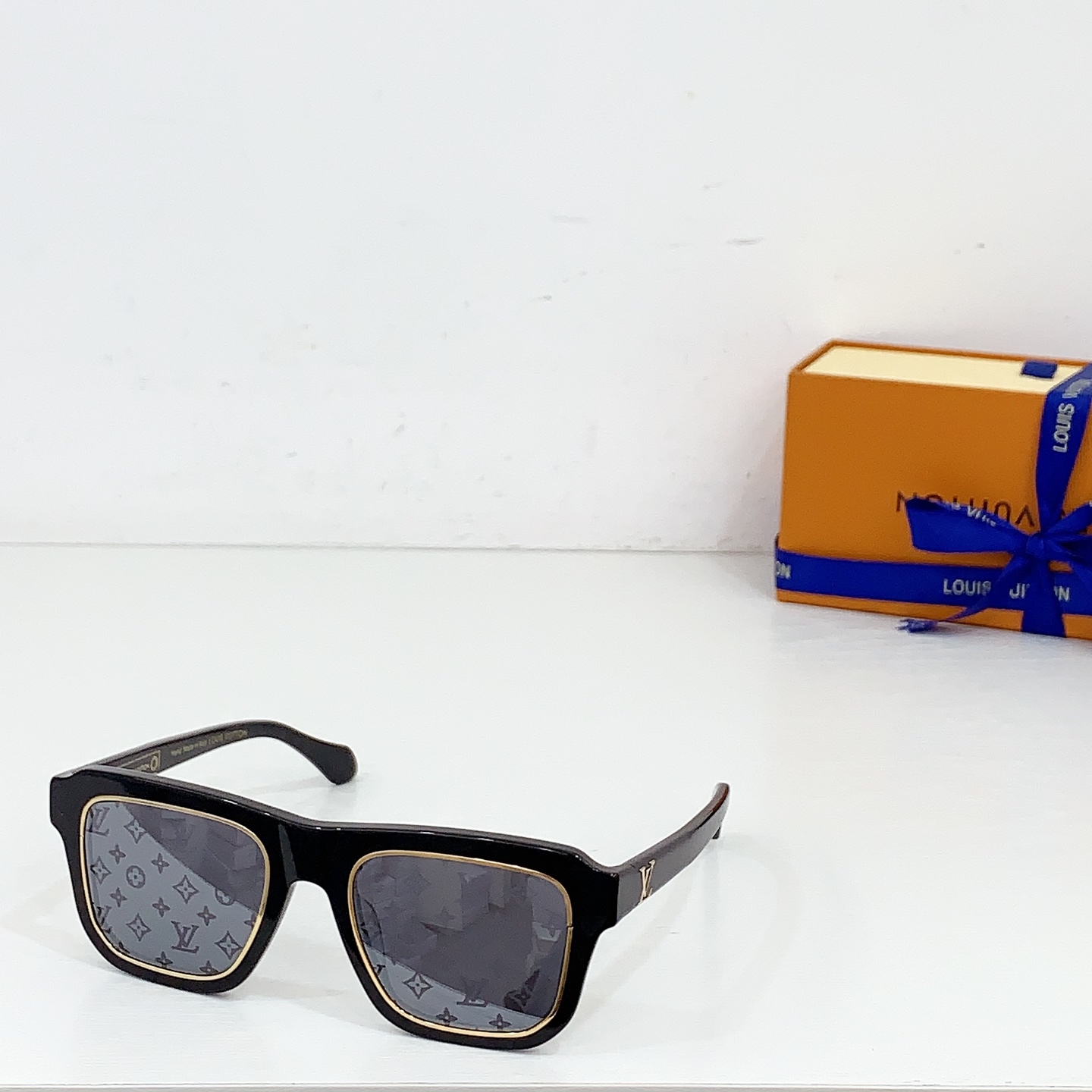 NO:253306,95 LOUIS VUITTO* MODELZ2505W SIZE53-Port 21-Glasses Sunglasses Sunglasses, Glasses, louis vuitton1986090995 LOUIS VUITTO* MODELZ2505W SIZE53口21- 眼镜墨镜太阳镜,眼镜,louis vuitton,glasses