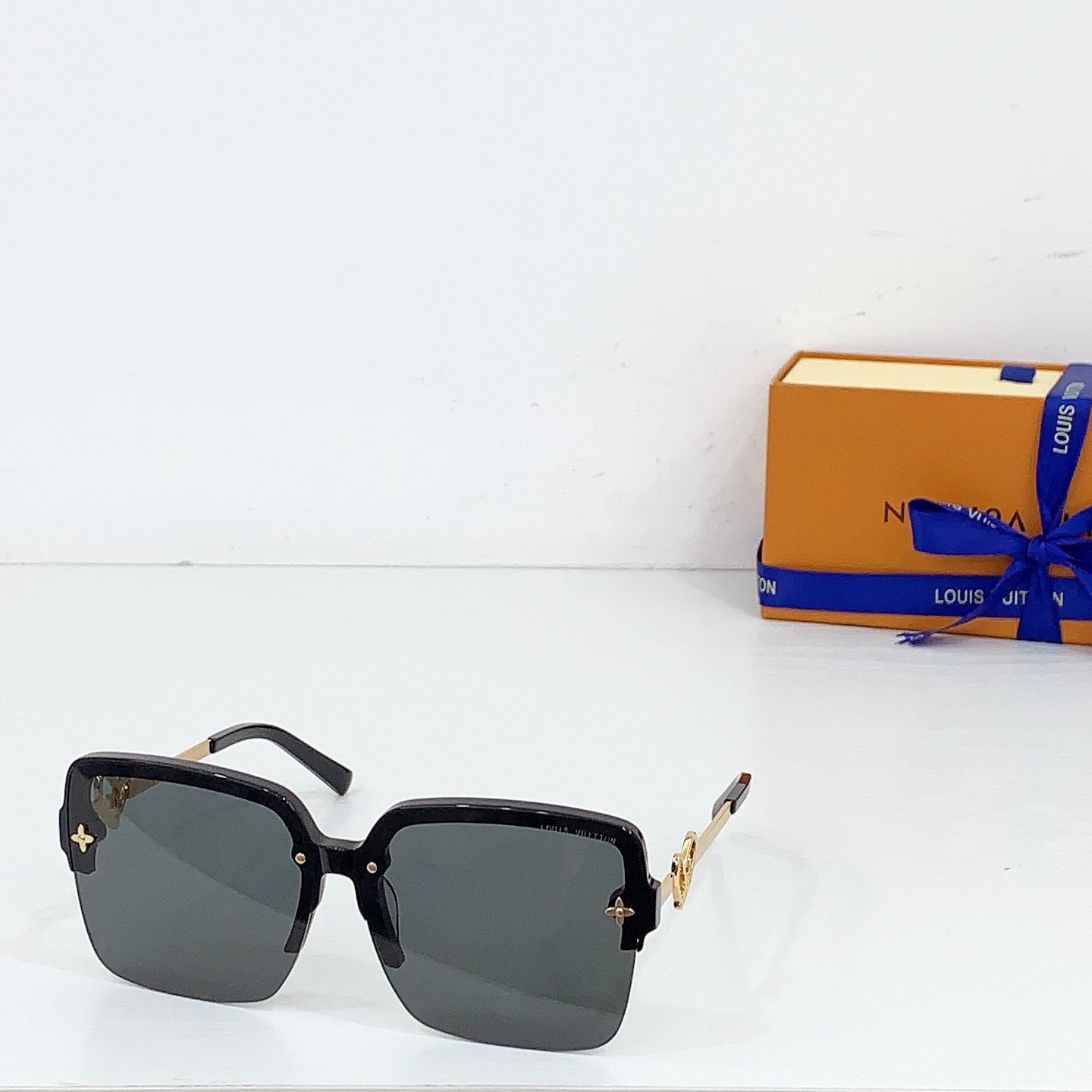 NO:253070,LOUIS VUITTON MODEL:Z2025U SIZE:58-Odd 19-Glasses, Sunglasses, Glasses, Louis vuitton19860909LOUIS VUITTON MODEL:Z2025U SIZE:58口19- 眼镜墨镜太阳镜,眼镜,louis vuitton,glasses