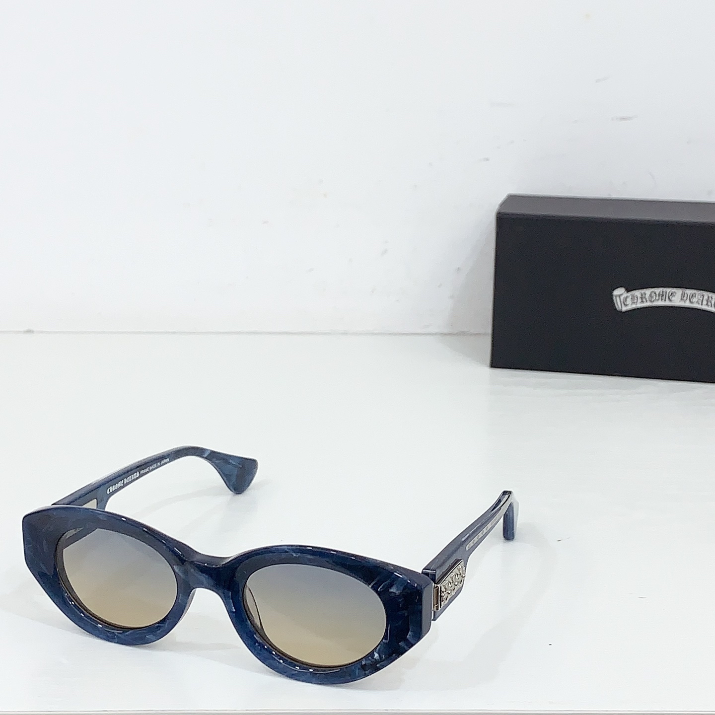 NO:253268,CHROME HEART*MODEL:VAJAMMINSIZE49 port 22-139 glasses sunglasses sunglasses, glasses, chrome hearts19860909CHROME HEART*MODEL:VAJAMMINSIZE49口22-139眼镜墨镜太阳镜,眼镜,chrome hearts,glasses