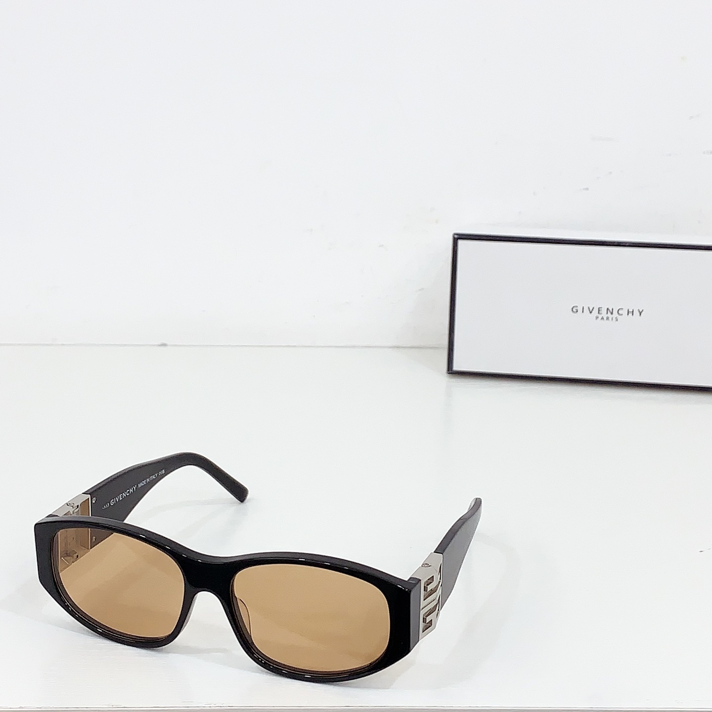 NO:253257,.4G series · Integrated nose pad gv40054I logo hardware temple logo metal hinge Heavy Industry first recommended size58 port 16- glasses sunglasses sunglasses, glasses19860909.4G系列 · 一体式鼻托 gv40054I 徽标五金镜腿 logo金属铰链 重工打造首推 size58口16- 眼镜墨镜太阳镜,眼镜,glasses