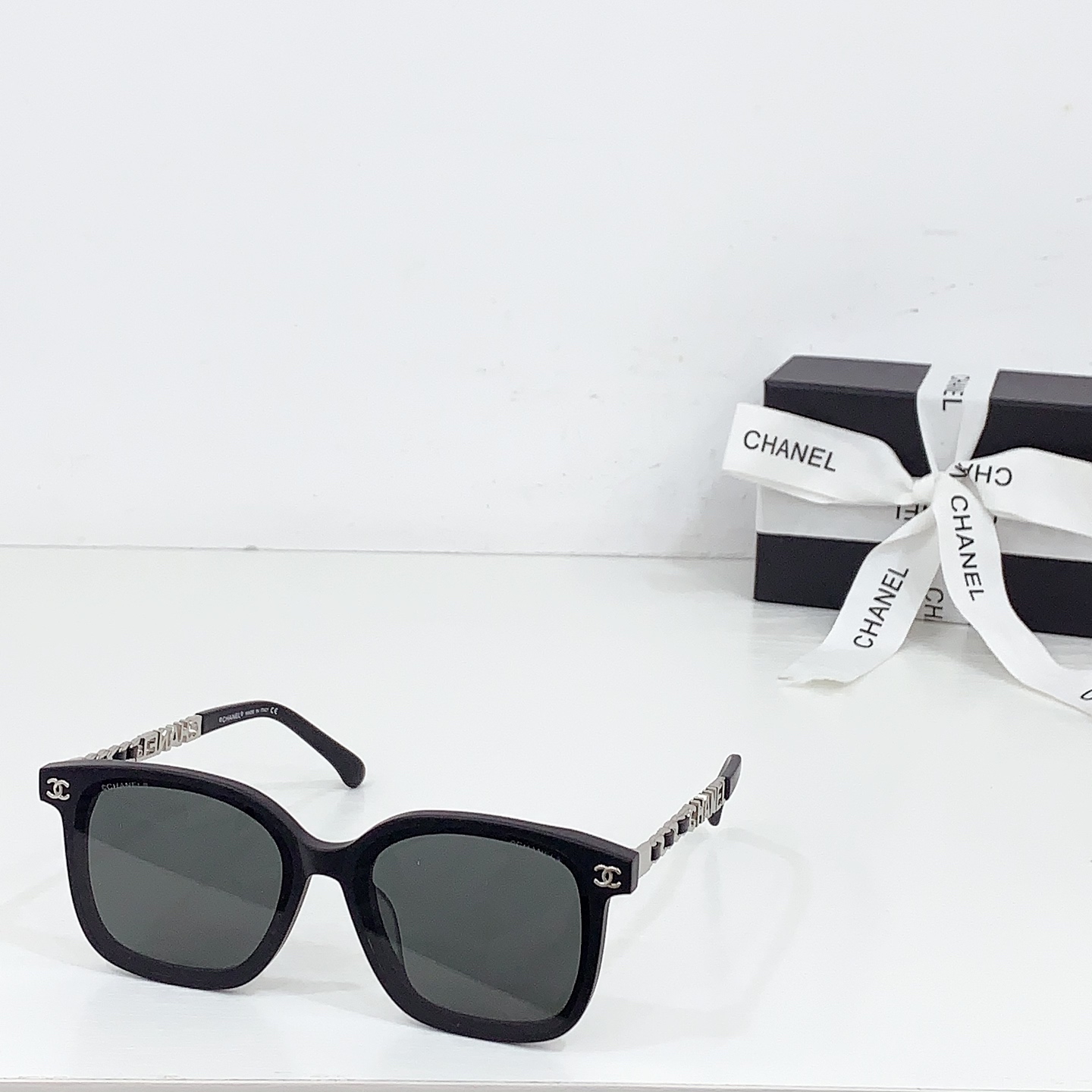 CHANE* Modelo: CH6356 Tamaño: 57□14-145 🉐150