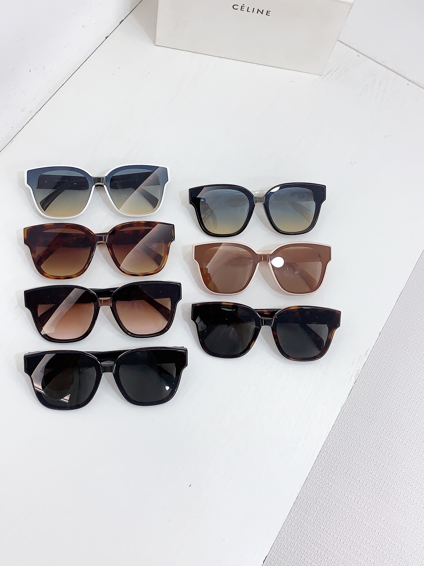Foto de todos los colores Modelo: CL42094U