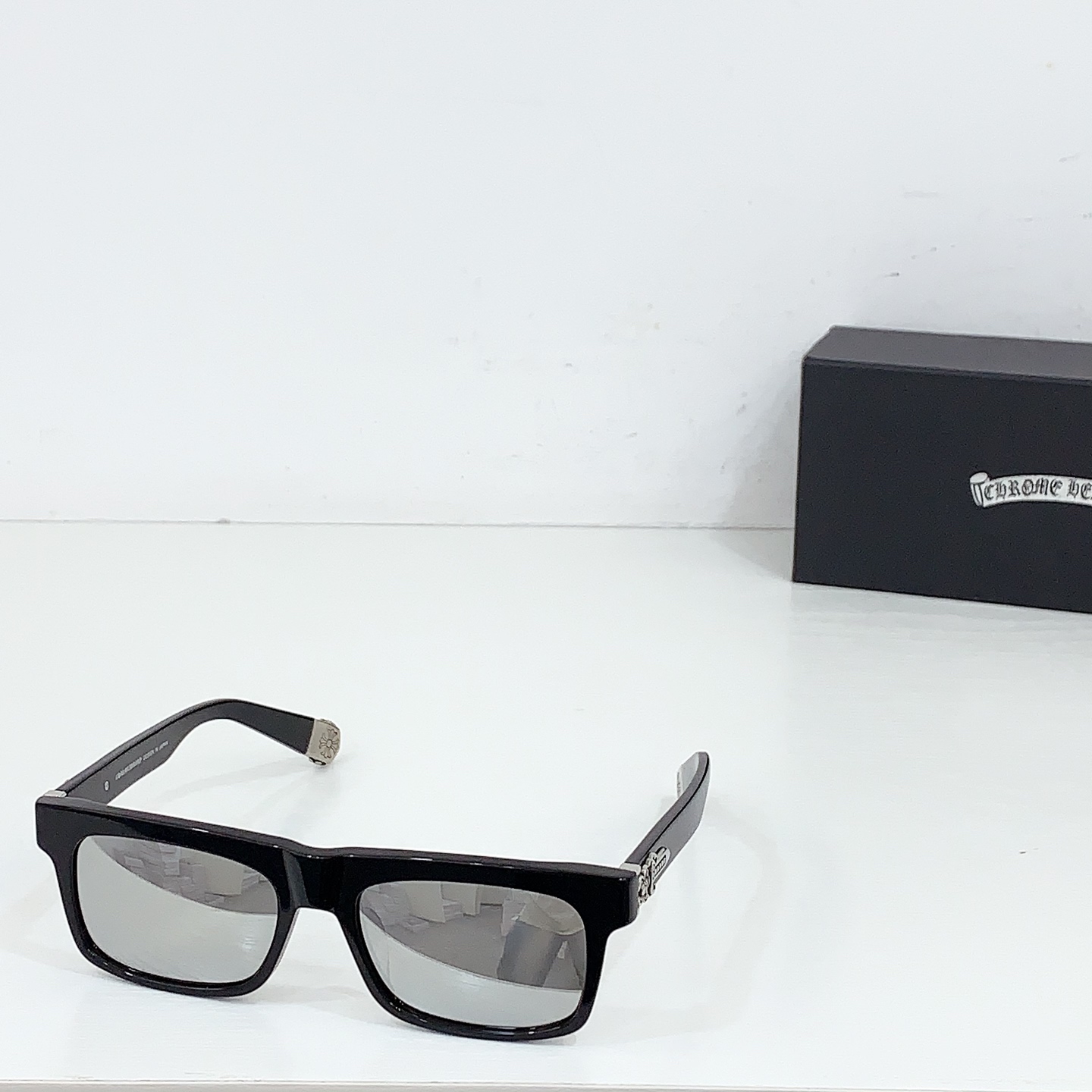 NO:254467,CHROME HEART* MODELSLUSS BUSSIN SIZE56-Port 18-Glasses Sunglasses, Glasses, Chrome Hearts19860909CHROME HEART* MODELSLUSS BUSSIN SIZE56口18-眼镜墨镜太阳镜,眼镜,chrome hearts,glasses