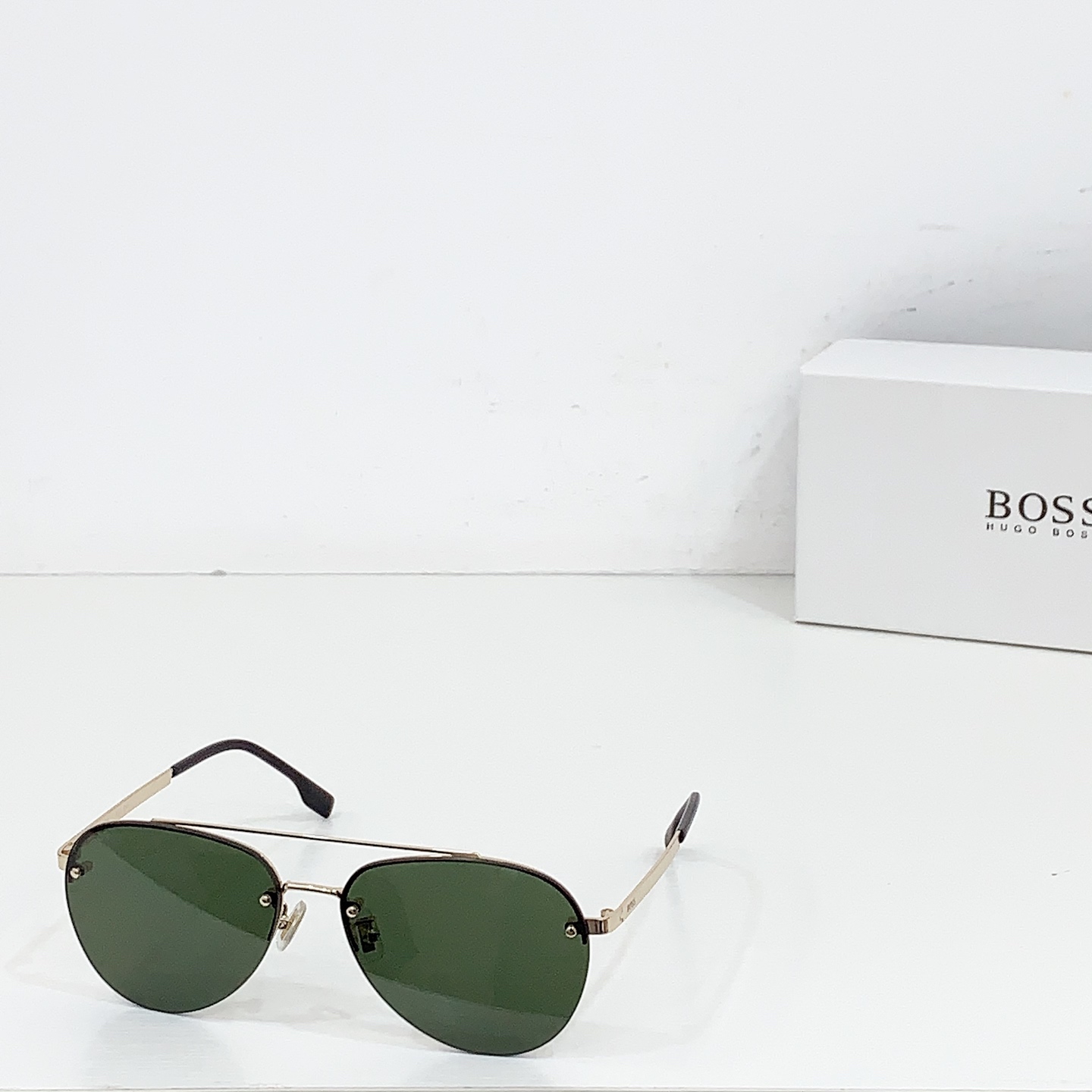 NO:254270,95 Boss BOS* official website original model bo1537/F, SIZE: 58-15-Invincible versatile ultra-light model with face modification, always inspired by style, so that you can immediately have top-quality luxury experience glasses sunglasses sunglasses, glasses1986090995 老板BOS*官网原版型号bo1537/F,SIZE: 58-15-无敌百搭超轻款上脸修饰脸型,一直以风格为灵感展开设计,让你即刻拥有顶级奢华感受眼镜墨镜太阳镜,眼镜,glasses