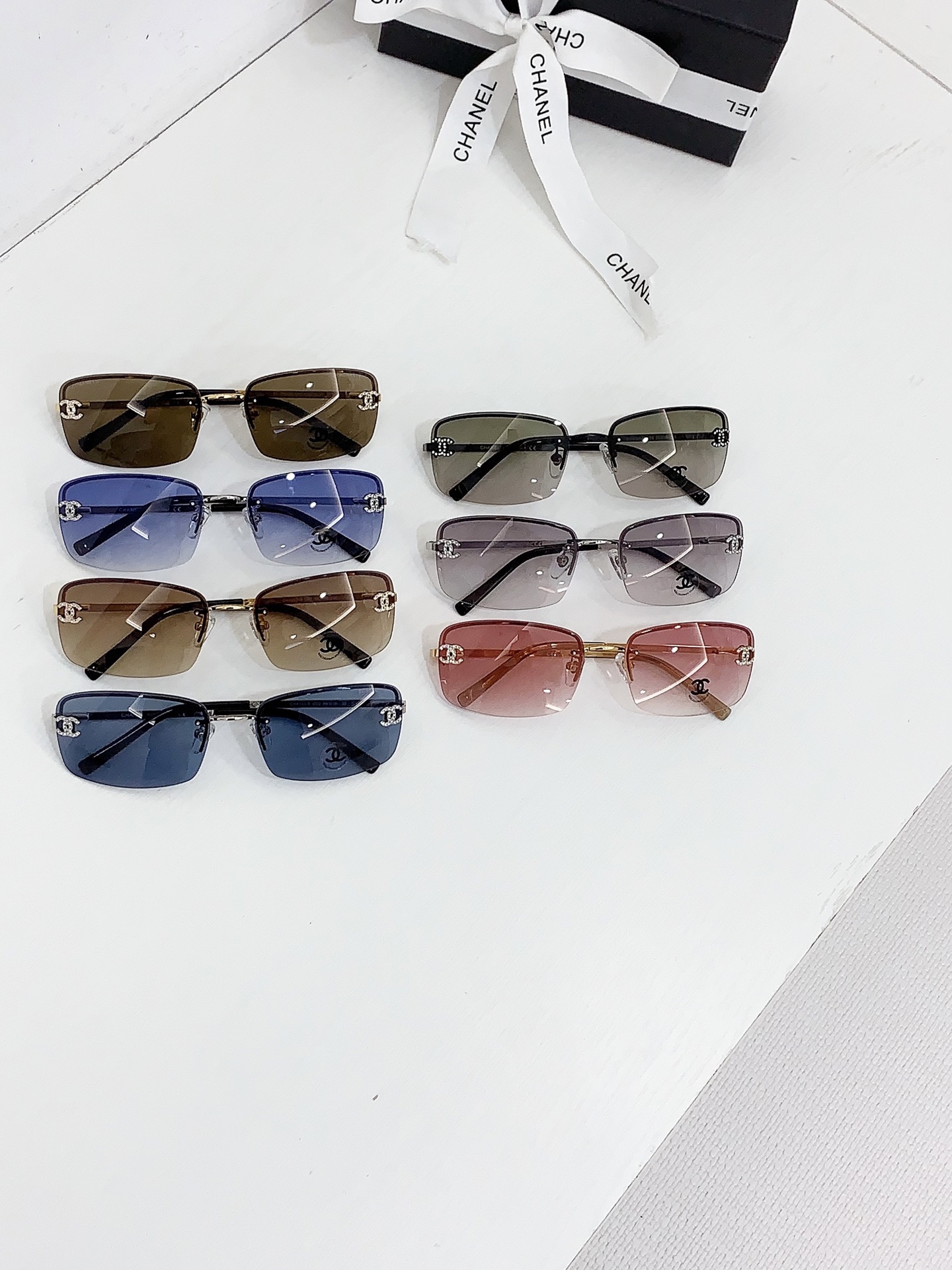Imagen de todos los colores Modelo: CH4093-B