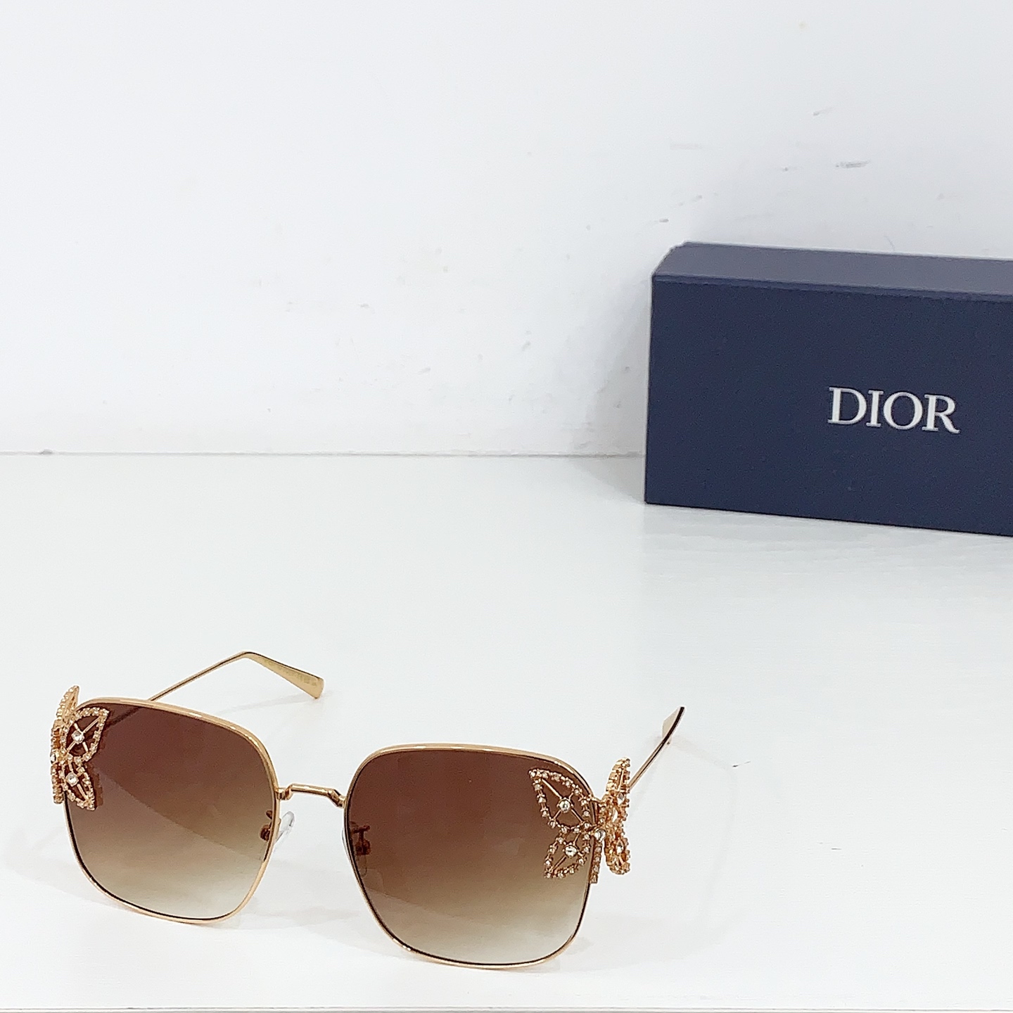 NO:254251,DIO*DIOR FANTASTICAS1U Size: 61-Port 18-Glasses Sunglasses Sunglasses, Glasses, Dior19860909DIO*DIOR FANTASTICAS1U Size:61口18-眼镜墨镜太阳镜,眼镜,dior,glasses