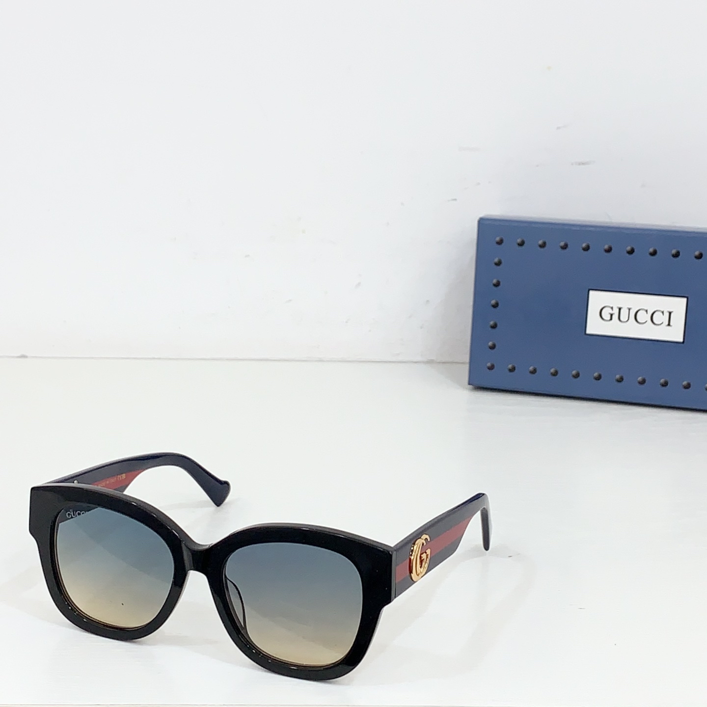 NO:254961,GUCC* MODEL:GG1550SK SIZE:54- 18- . Glasses, sunglasses, glasses, gucci19860909GUCC* MODEL:GG1550SK SIZE:54口18- . 眼镜墨镜太阳镜,眼镜,gucci,glasses