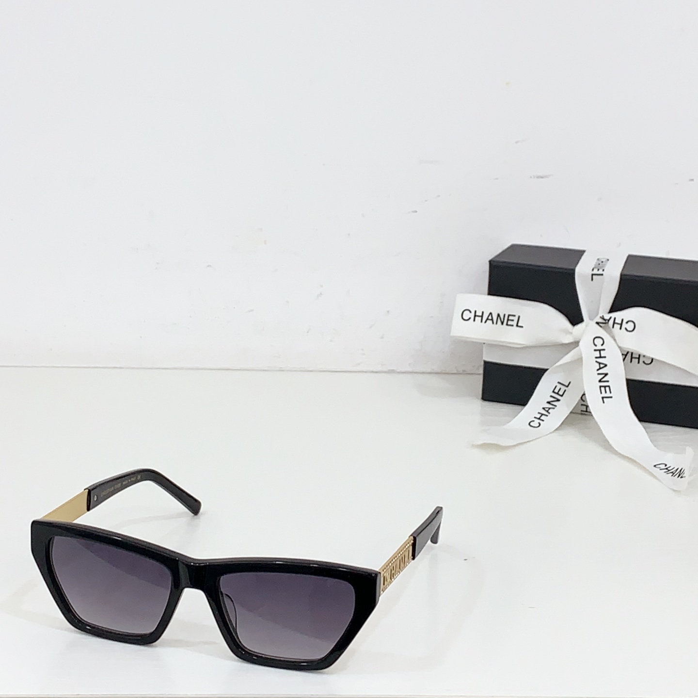 NO:256622,CHANE* MODELCH8204 SIZE55-Odd 17-Glasses Sunglasses, Glasses, Chanel19860909CHANE* MODELCH8204 SIZE55口17- 眼镜墨镜太阳镜,眼镜,chanel,glasses