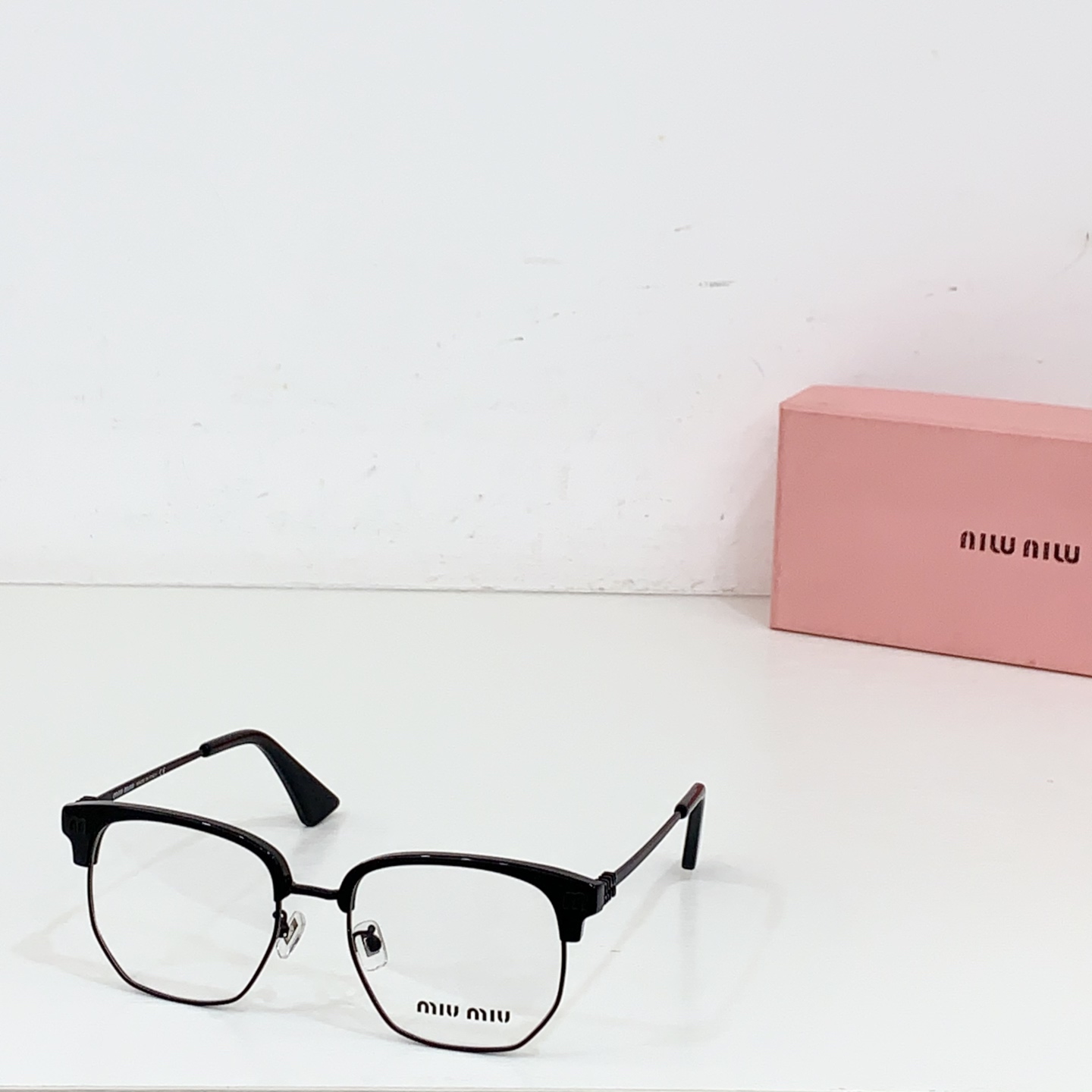 NO:256647,MIU MI* MODEL:VMU 72ZS SIZE52 port 19- glasses sunglasses sunglasses, glasses, miumiu19860909MIU MI* MODEL:VMU 72ZS SIZE52口19- 眼镜墨镜太阳镜,眼镜,miumiu,glasses