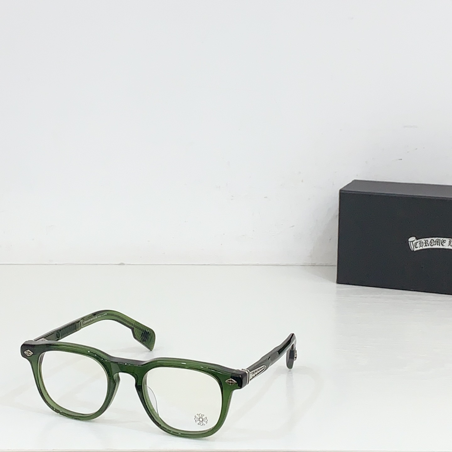 NO:256578,CHROME HEART*MODEL:CHIRP CHIRPSIZE:50-mouth 22-2170 glasses sunglasses sunglasses, glasses, chrome hearts19860909CHROME HEART*MODEL:CHIRP CHIRPSIZE:50口22-2170眼镜墨镜太阳镜,眼镜,chrome hearts,glasses