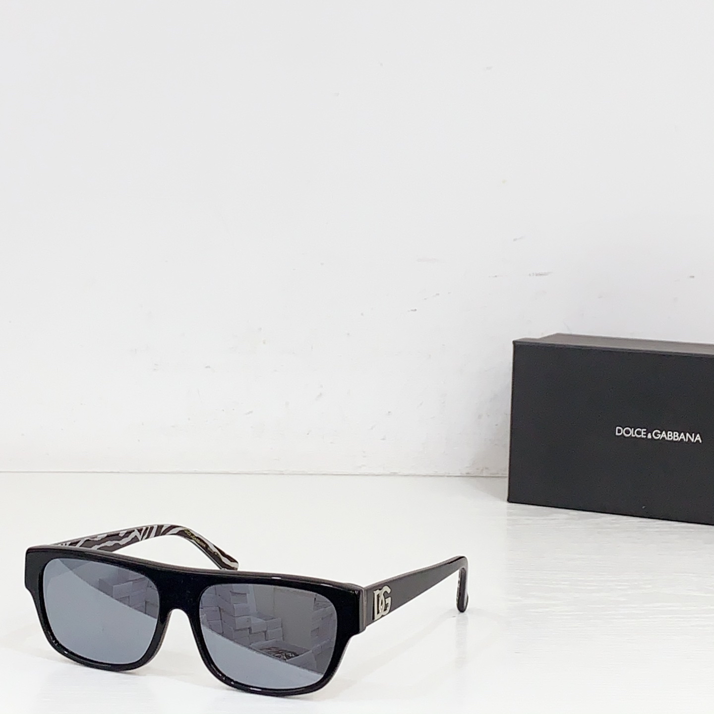 NO:258154,DOLCE & GABBAN* MODELDG4417 SIZE57 port 16- glasses sunglasses sunglasses, glasses, Dolce & Gabbana, Dolce & Gabbana19860909DOLCE & GABBAN* MODELDG4417 SIZE57口16- 眼镜墨镜太阳镜,眼镜,Dolce&Gabbana,Dolce&Gabbana,glasses