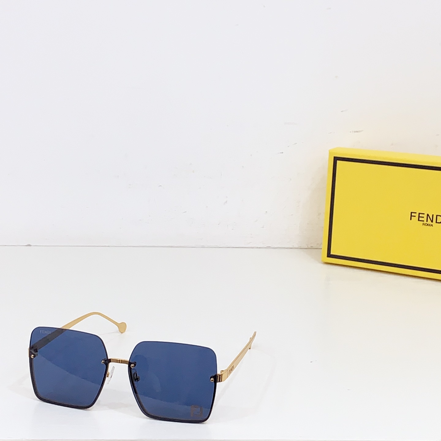 NO:258610,FEND* MODFE4077 SIZE:61-15-143 Glasses sunglasses, glasses, fendi19860909FEND* MODFE4077 SIZE:61口15-143 眼镜墨镜太阳镜,眼镜,fendi,glasses