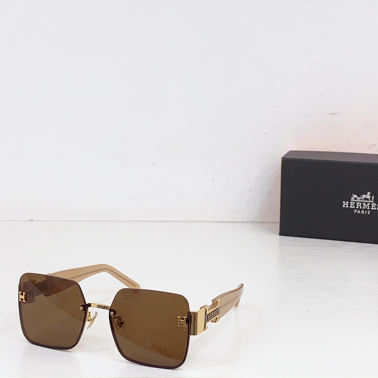 NO:354610,HERME* MODEL:H8021 SIZE53 port 20-142 glasses sunglasses sunglasses, glasses, hermes19860909HERME* MODEL:H8021 SIZE53口20-142 眼镜墨镜太阳镜,眼镜,hermes,glasses