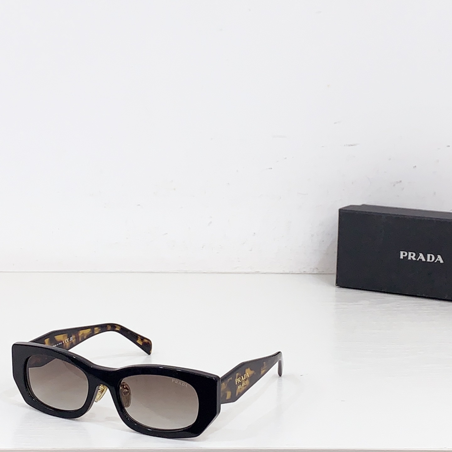 NO:354488,PRADA MODELPRB05S SIZE: 52-Odd 19-Glasses Sunglasses Sunglasses, Glasses, Prada19860909PRADA MODELPRB05S SIZE: 52口19- 眼镜墨镜太阳镜,眼镜,prada,glasses