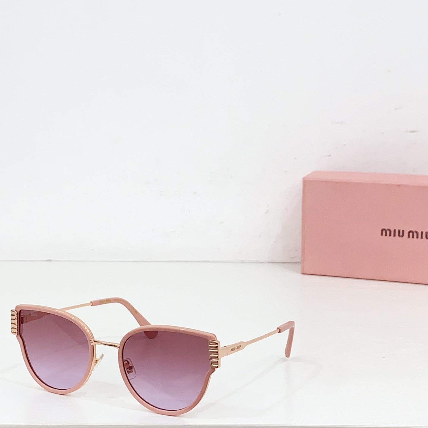 NO:354541,MIUMIU* MODEL:MU1472 SIZE:56-Odd 21-Glasses, Sunglasses, Glasses, Miumiu19860909MIUMIU* MODEL:MU1472 SIZE:56口21- 眼镜墨镜太阳镜,眼镜,miumiu,glasses