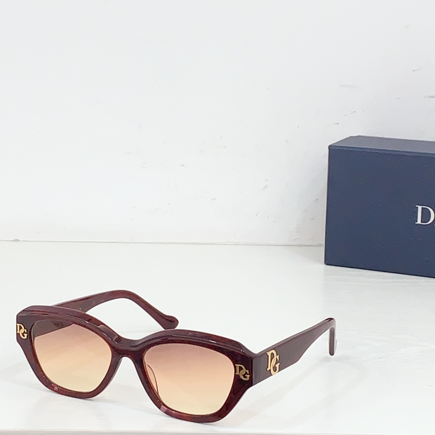 NO:354510,DOLCE & GABBAN* MODELDG SIZE55-Odd 18-Glasses Sunglasses, Glasses, Dolce & Gabbana19860909DOLCE & GABBAN* MODELDG SIZE55口18- 眼镜墨镜太阳镜,眼镜,Dolce&Gabbana,glasses