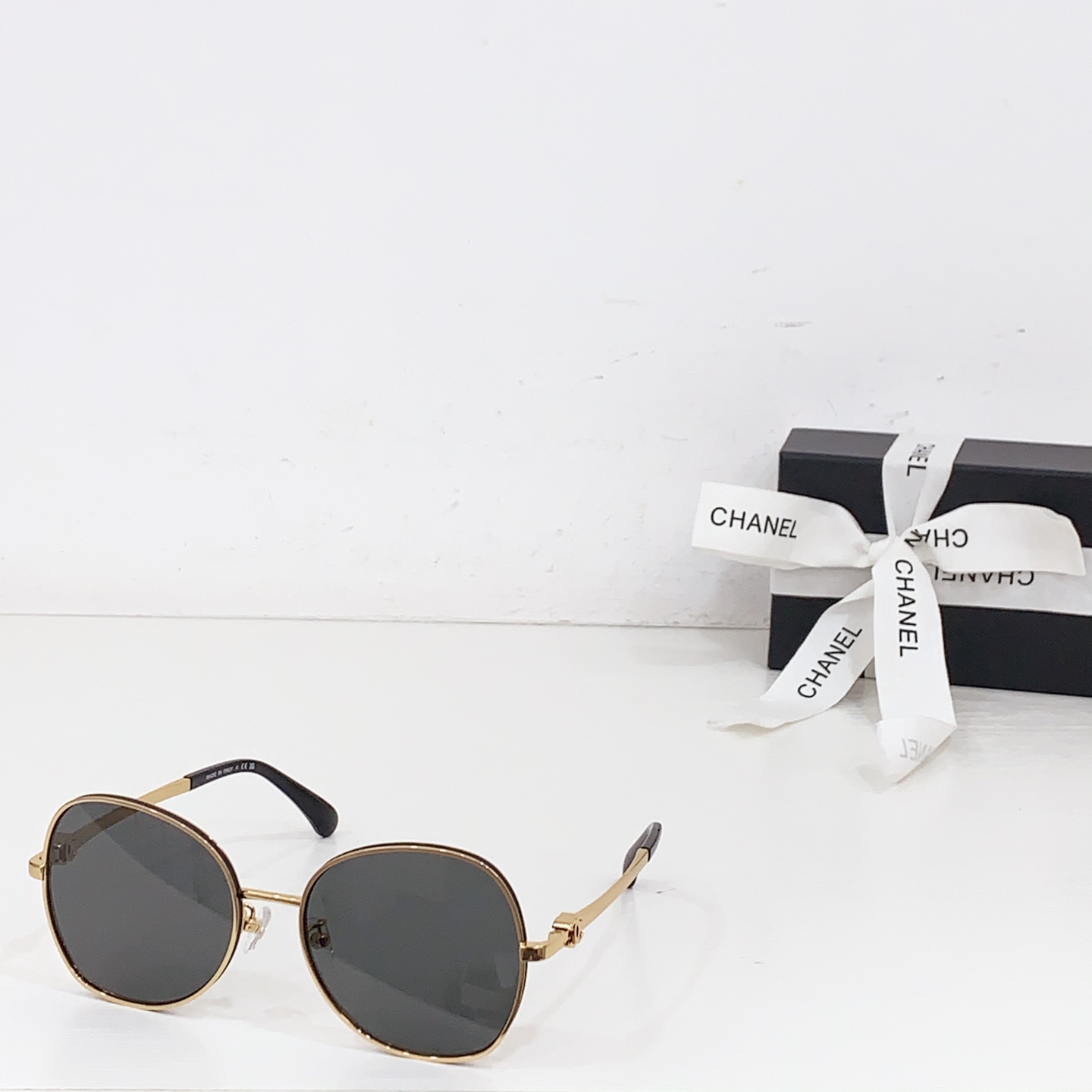 NO:357648,CHANE*MODEL SIZE55-Odd 17-Glasses Sunglasses Sunglasses, Glasses, Chanel19860909CHANE*MODEL SIZE55口17-眼镜墨镜太阳镜,眼镜,chanel,glasses