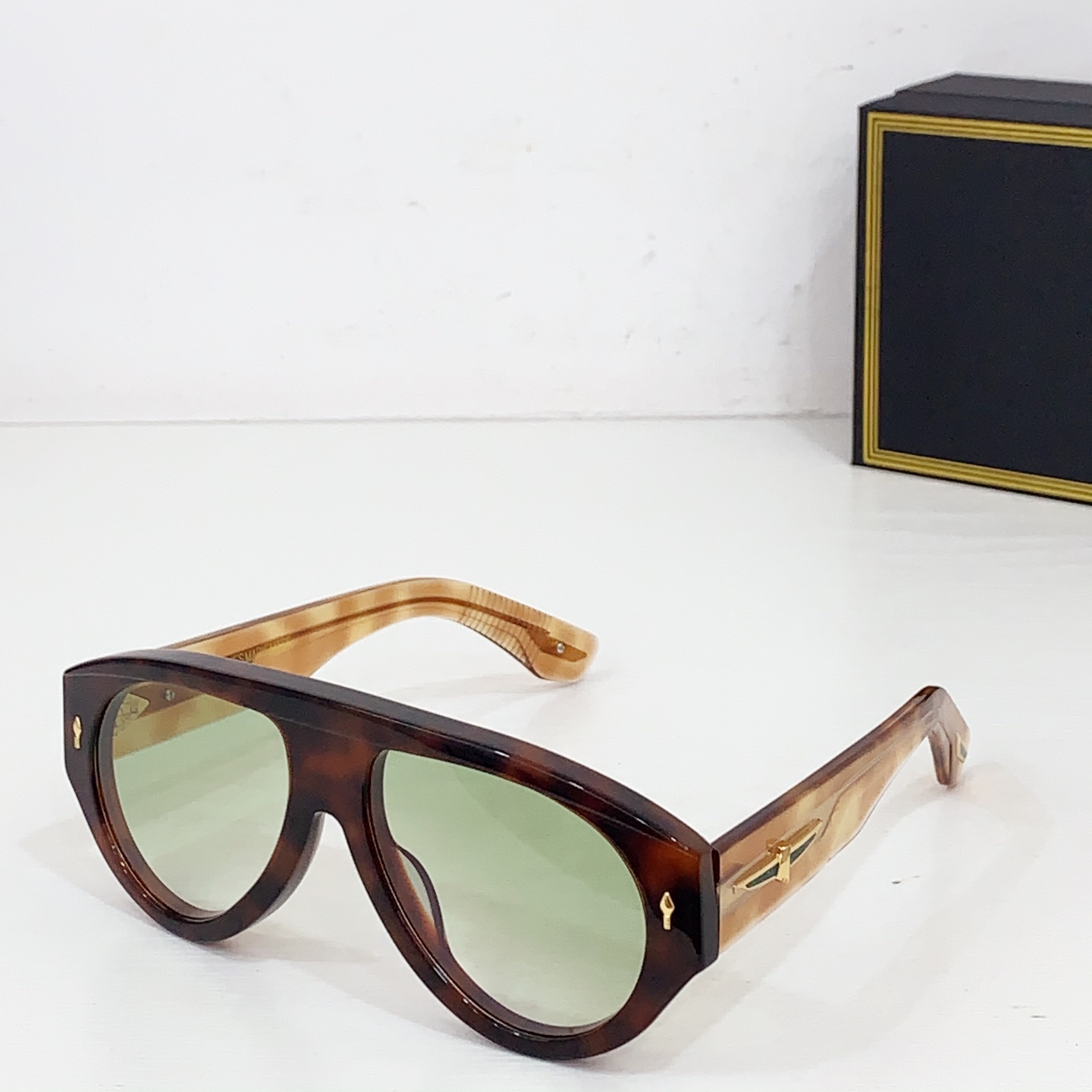 NO:357651,JACQUES MARIE MAGMODELJHHOA 62SIZE56-Odd 17 Glasses Sunglasses Sunglasses, Glasses19860909JACQUES MARIE MAGMODELJHHOA 62SIZE56口17眼镜墨镜太阳镜,眼镜,glasses