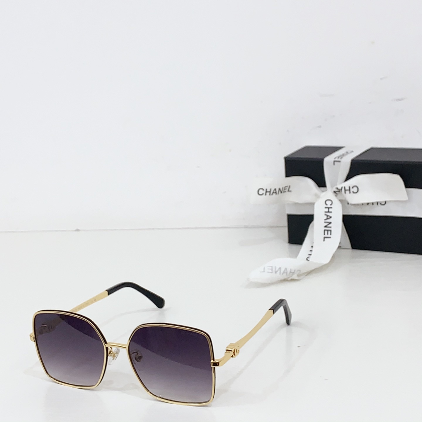 NO:356437,CHANEL MODELCH4288Q SIZE57 port 17- glasses sunglasses sunglasses, glasses, chanel19860909CHANEL MODELCH4288Q SIZE57口17- 眼镜墨镜太阳镜,眼镜,chanel,glasses