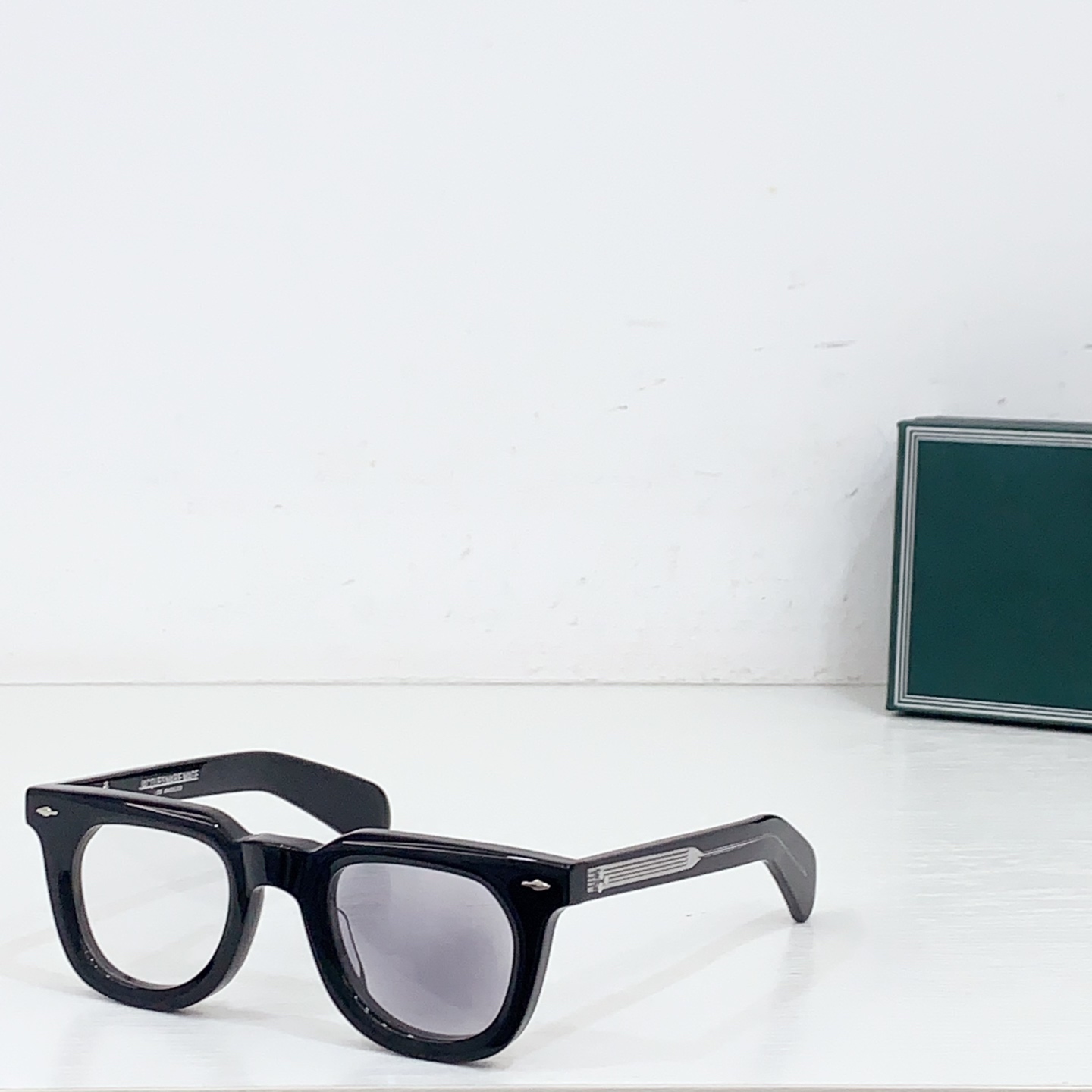 NO:359747,JACQUES MARIE MAG MODELVENDOME SIZE:47 port 25-~Delivery box~Sunglasses color-changing glasses sunglasses, glasses19860909JACQUES MARIE MAG MODELVENDOME SIZE:47口25-～配送盒子～太阳镜变色眼镜墨镜太阳镜,眼镜,glasses