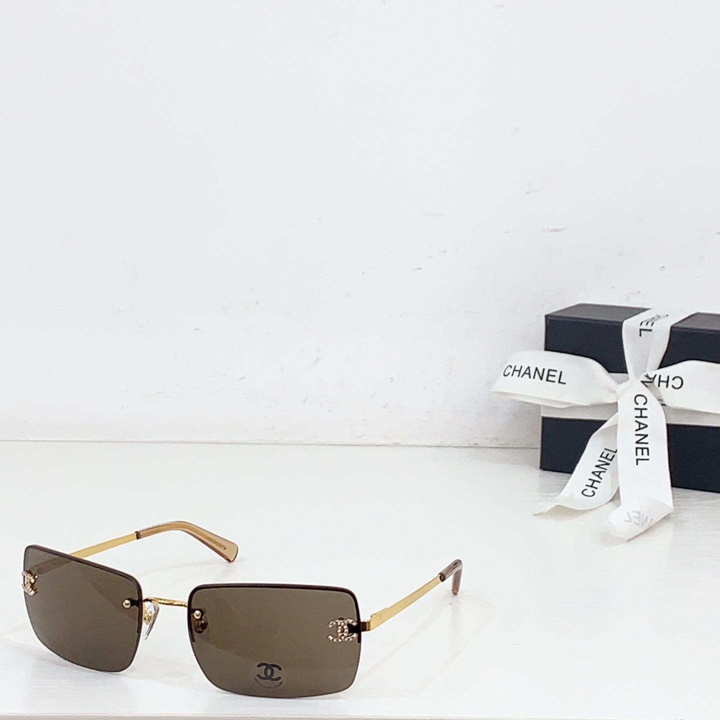 NO:359739,CHANEL MODELCH4104 SIZE62 port 17- glasses sunglasses sunglasses, glasses, chanel19860909CHANEL MODELCH4104 SIZE62口17- 眼镜墨镜太阳镜,眼镜,chanel,glasses