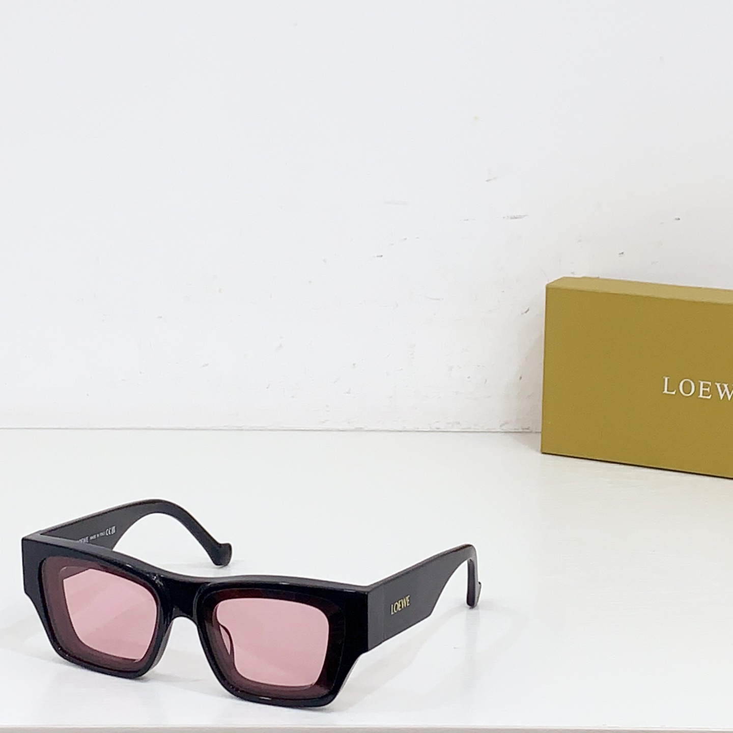 NO:359706,LOEW* TOP QUALITY MODELLW40172U SIZE56- Port 16- Glasses Sunglasses, Glasses, Loewe19860909LOEW* TOP QUALITY MODELLW40172U SIZE56口16- 眼镜墨镜太阳镜,眼镜,loewe,glasses